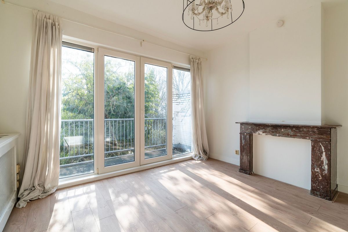 Spoorstraat 2-C Photo Blur 0