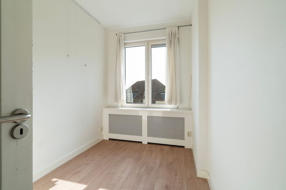 Spoorstraat 2-C Photo Blur 5