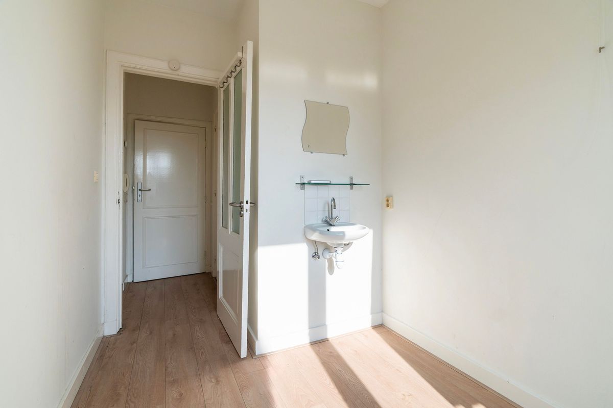 Spoorstraat 2-C Photo Blur 6