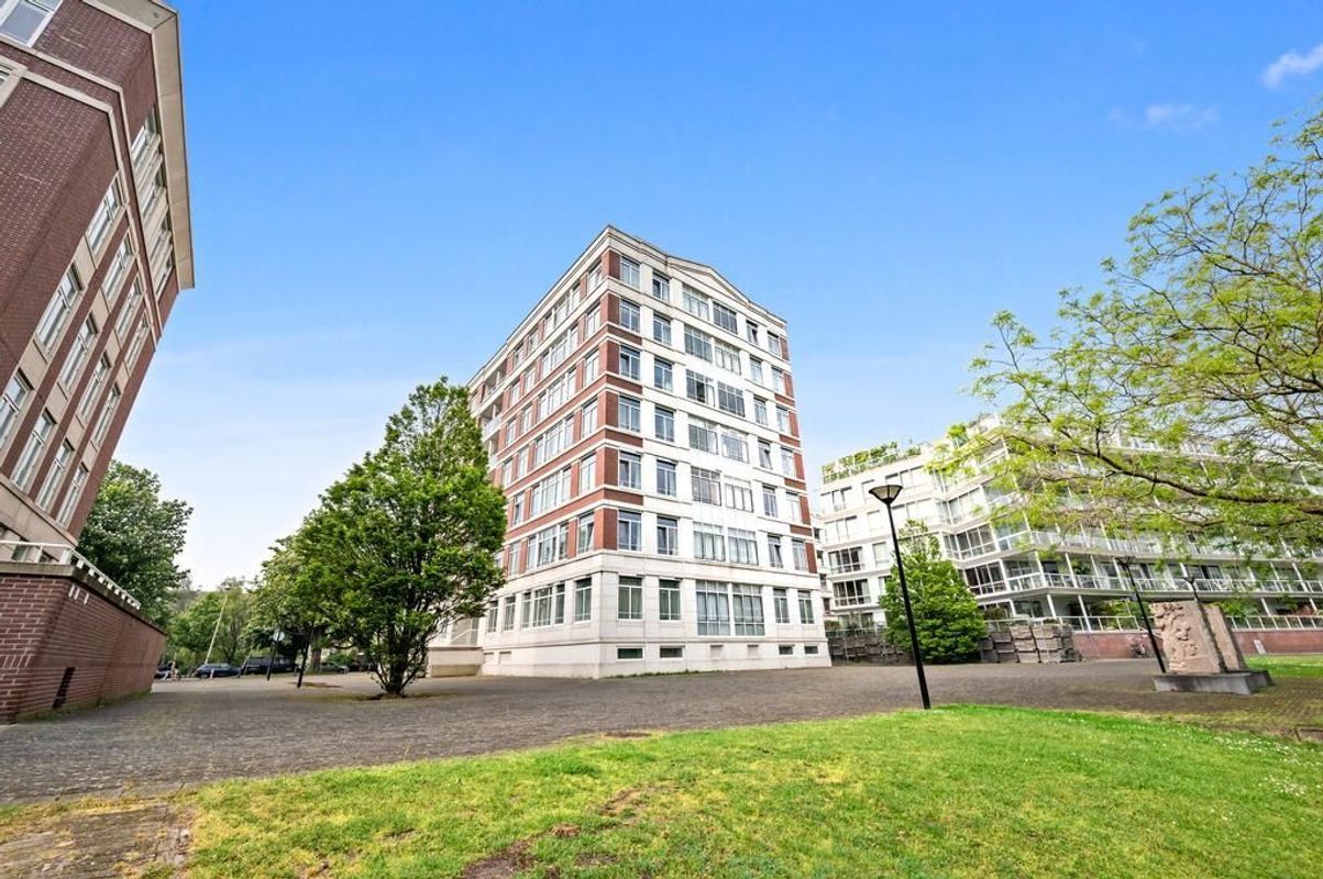 Burgemeester De Monchyplein 220 Photo Blur 29