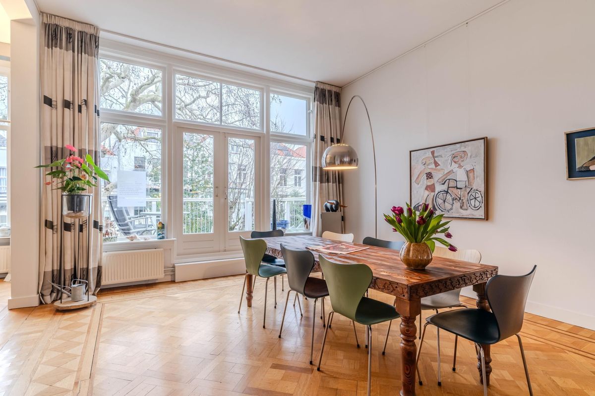 Anna Paulownastraat 89 Photo Blur 12