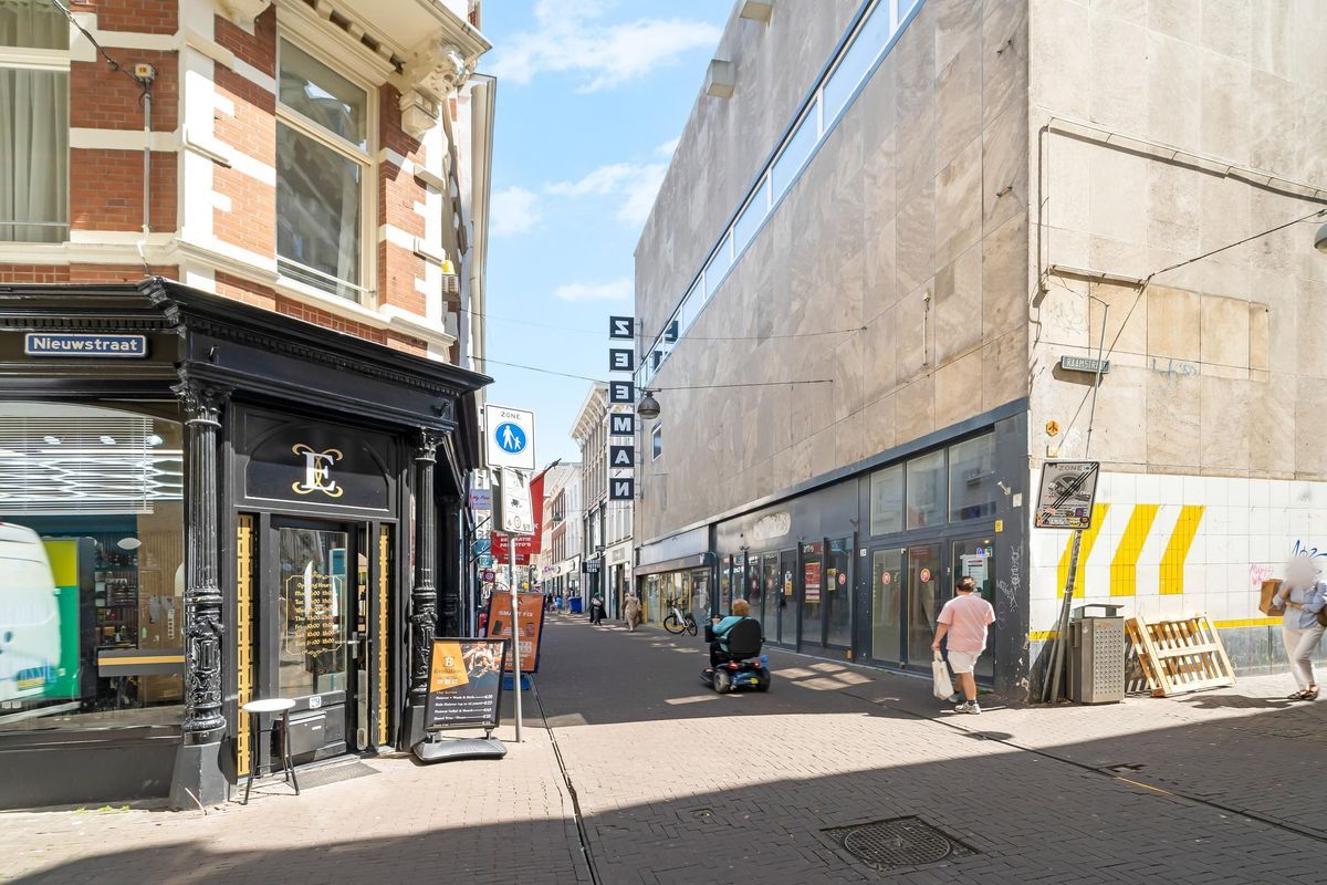 Nieuwstraat 25-A Photo Blur 21