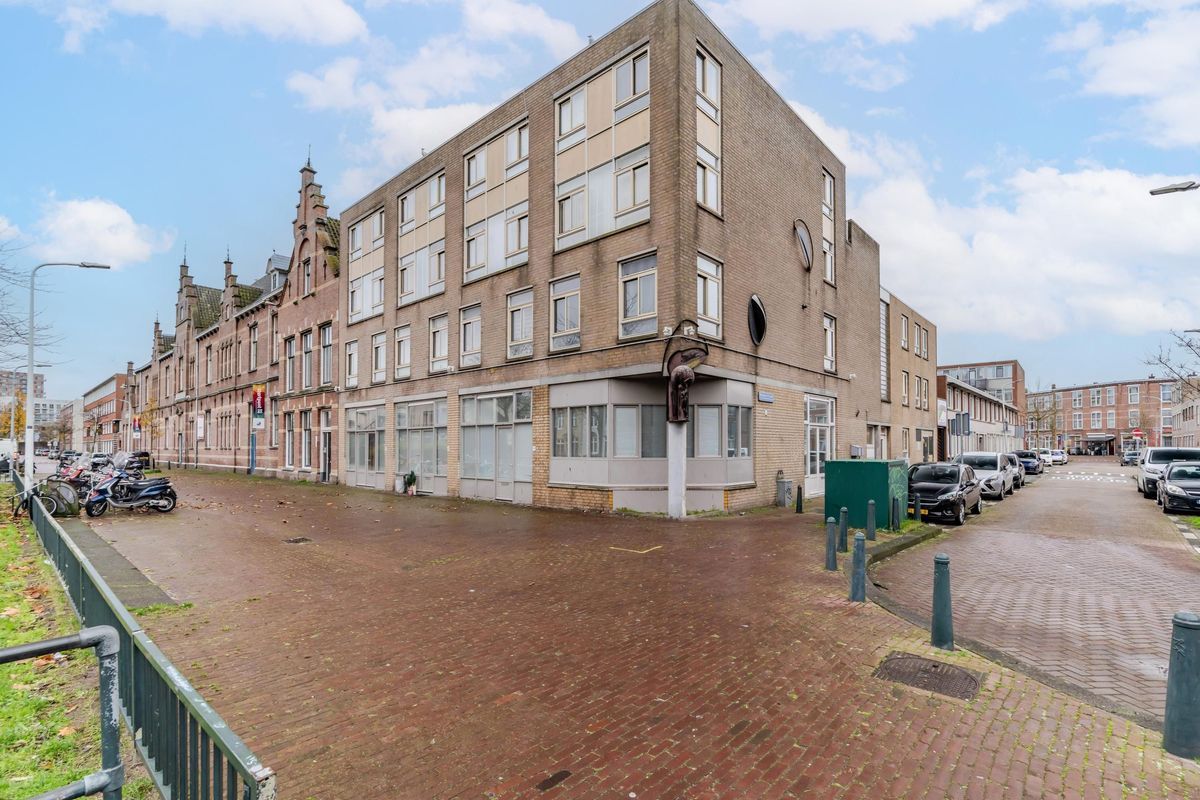 Suze Robertsonstraat 89 Photo Blur 12