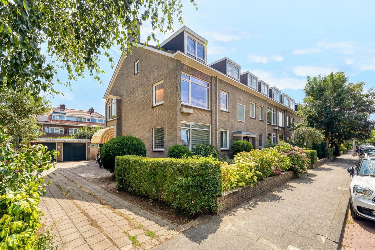 Ary Schefferstraat 205 Photo Blur 0