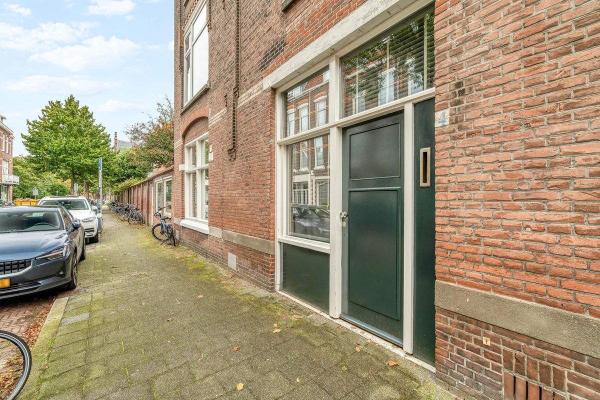 Paulus Buijsstraat 4 Photo Blur 26