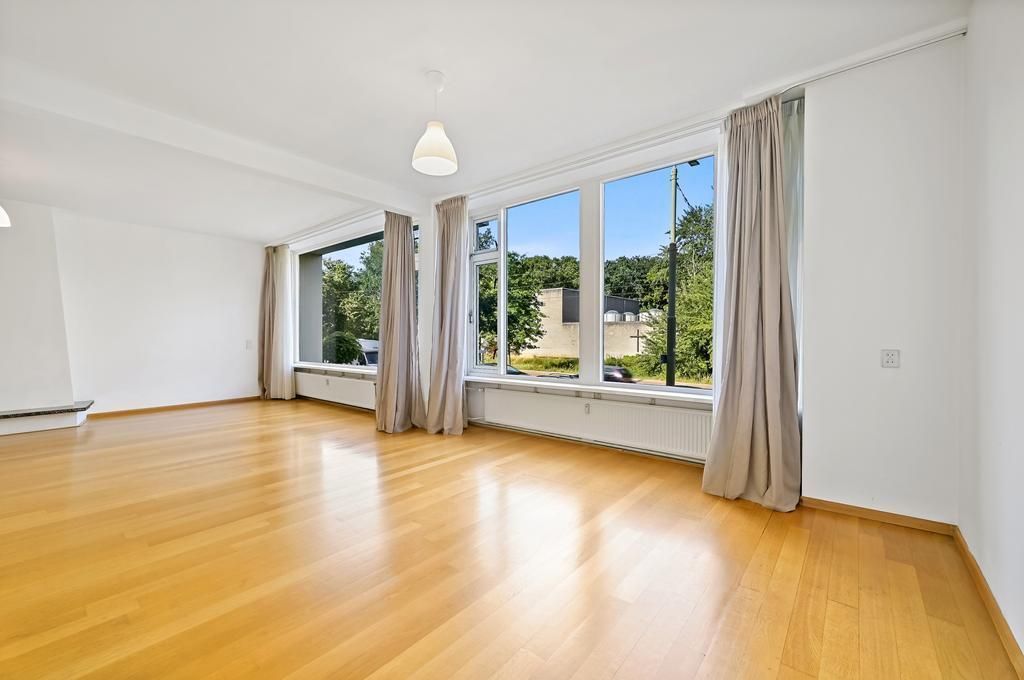 Aaltje Noordewierstraat 39 Photo Blur 4