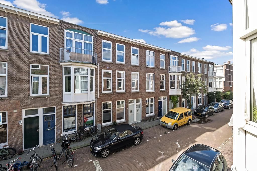 Nicolaas Tulpstraat 69 Photo Blur 18