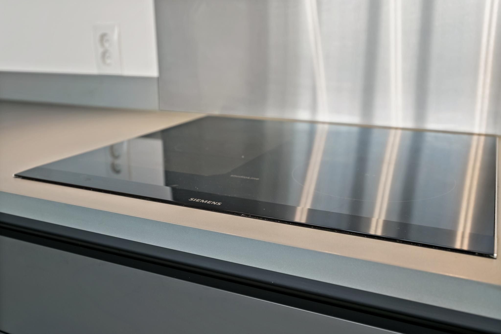 Zeekant 104-A Photo Blur 7