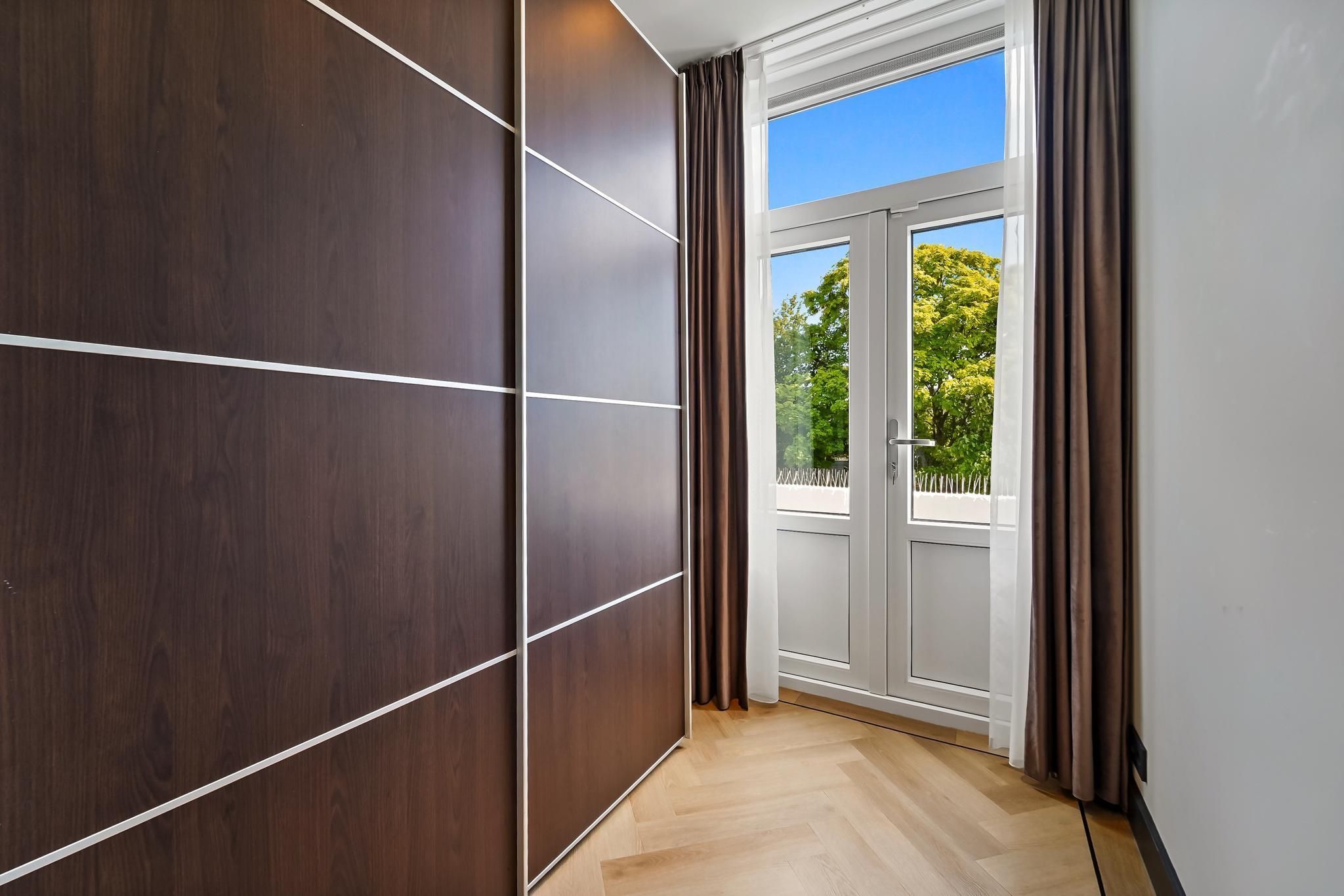 Vlierboomstraat 386 Photo Blur 24