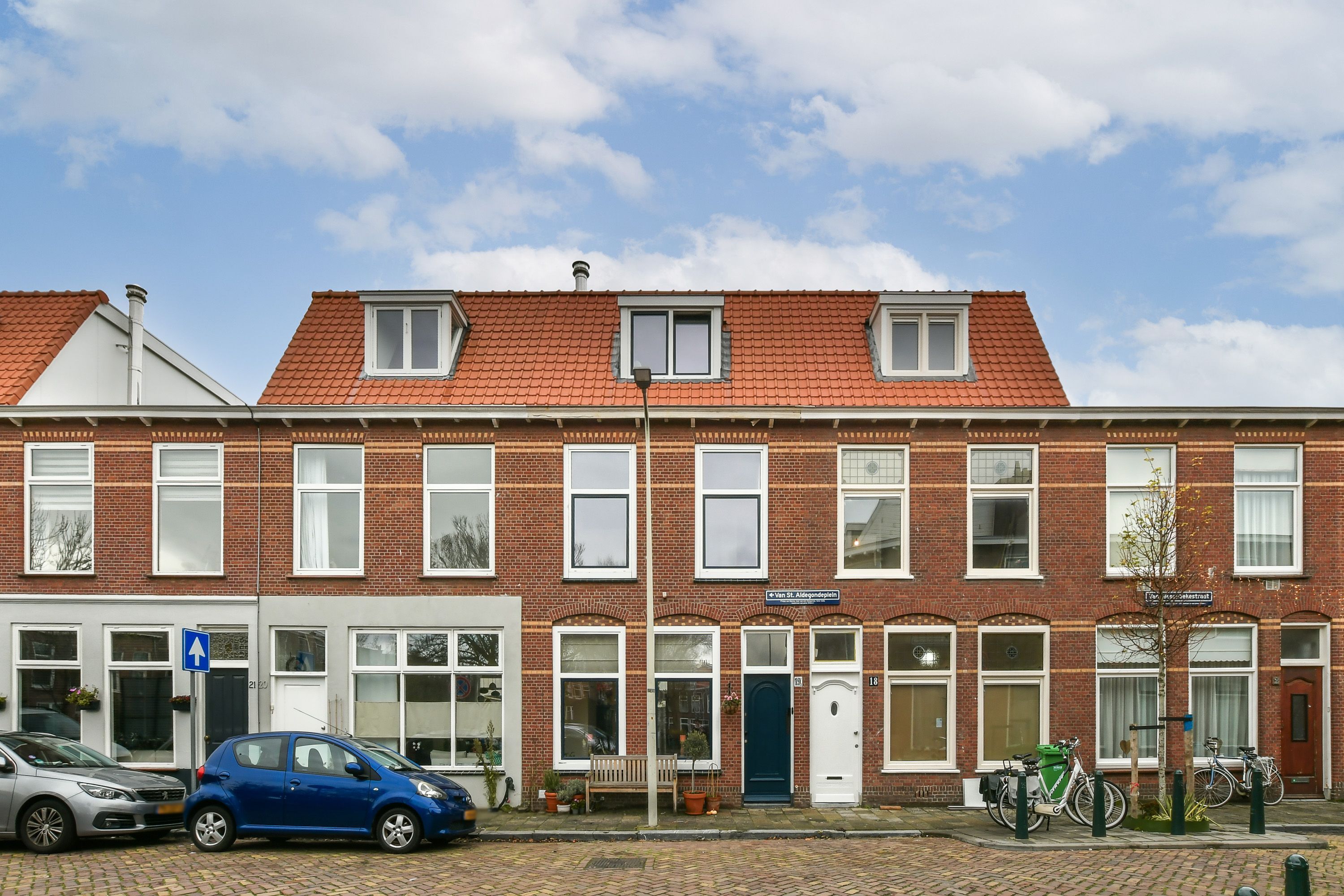 Van St. Aldegondeplein 19 Photo Blur 29