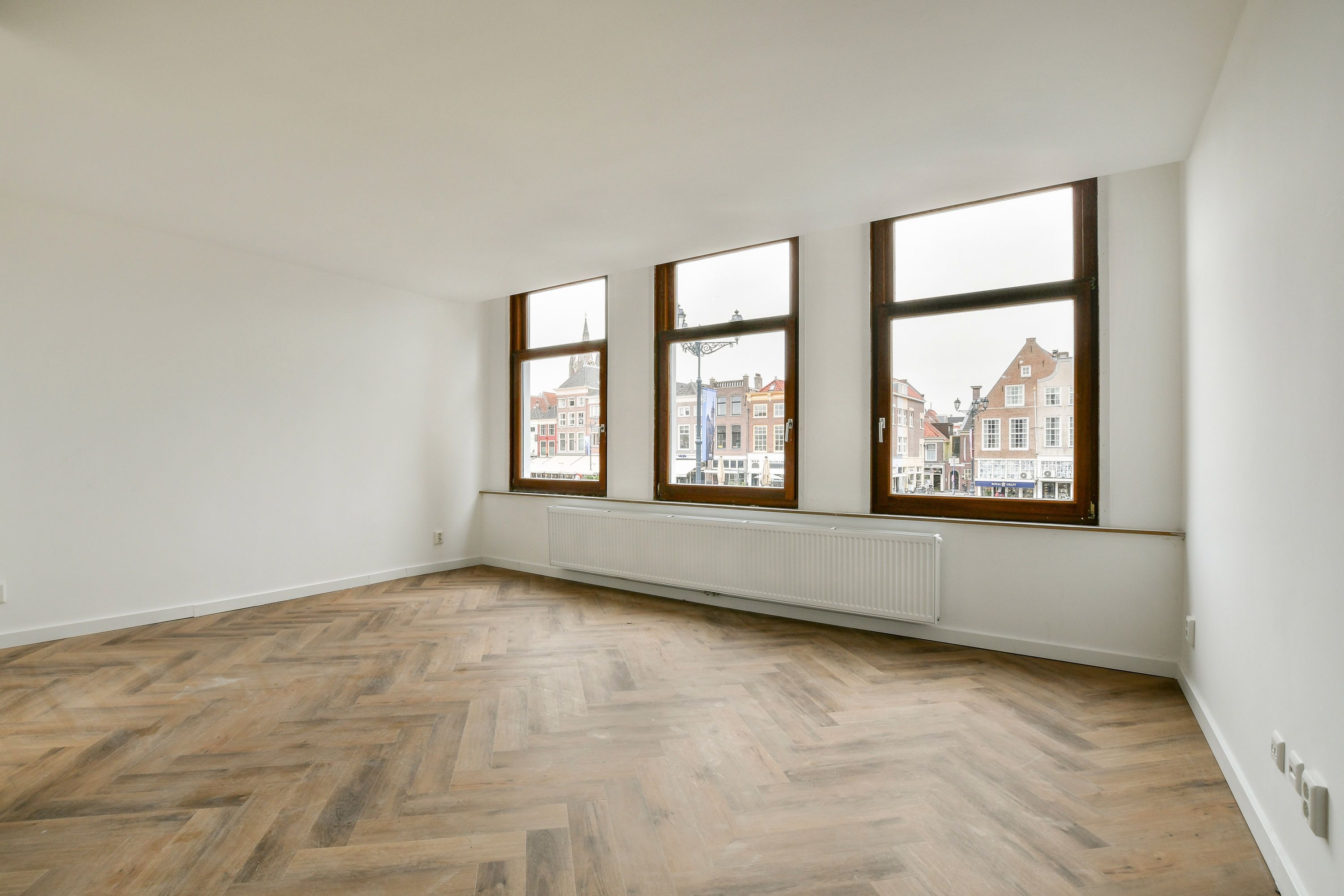 Markt 81-A Photo Blur 4