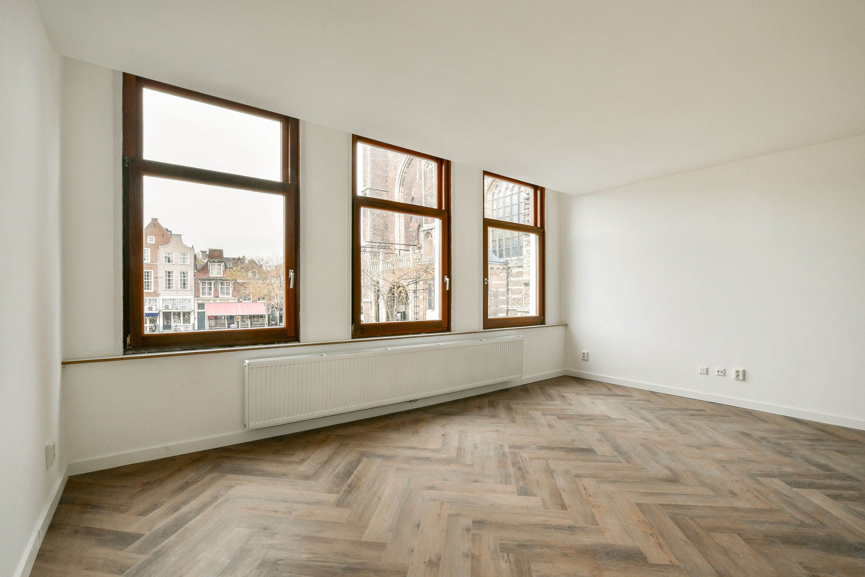 Markt 81-A Photo Blur 3