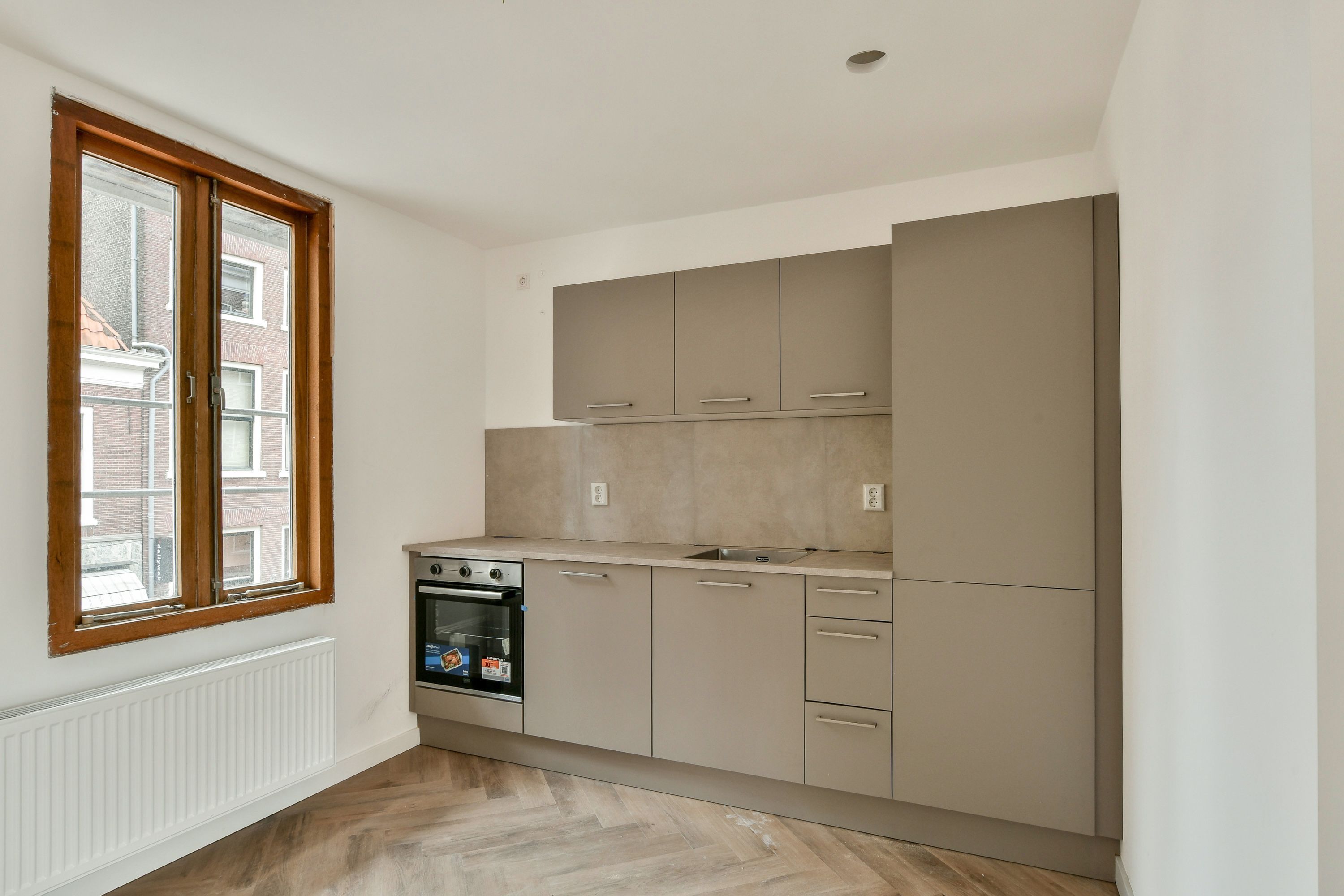 Markt 81-A Photo Blur 8