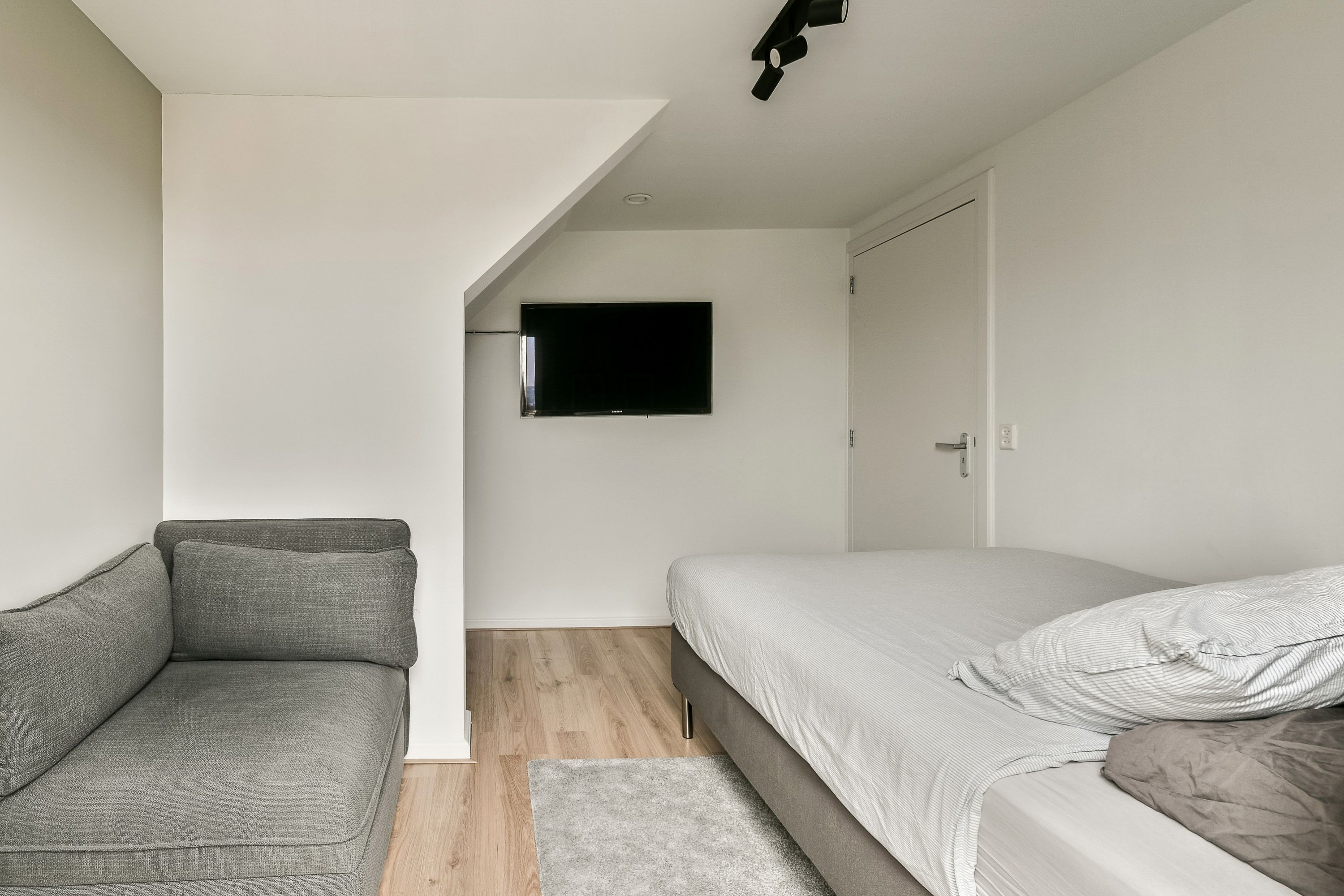 Wilhelminalaan 10-B Photo Blur 8