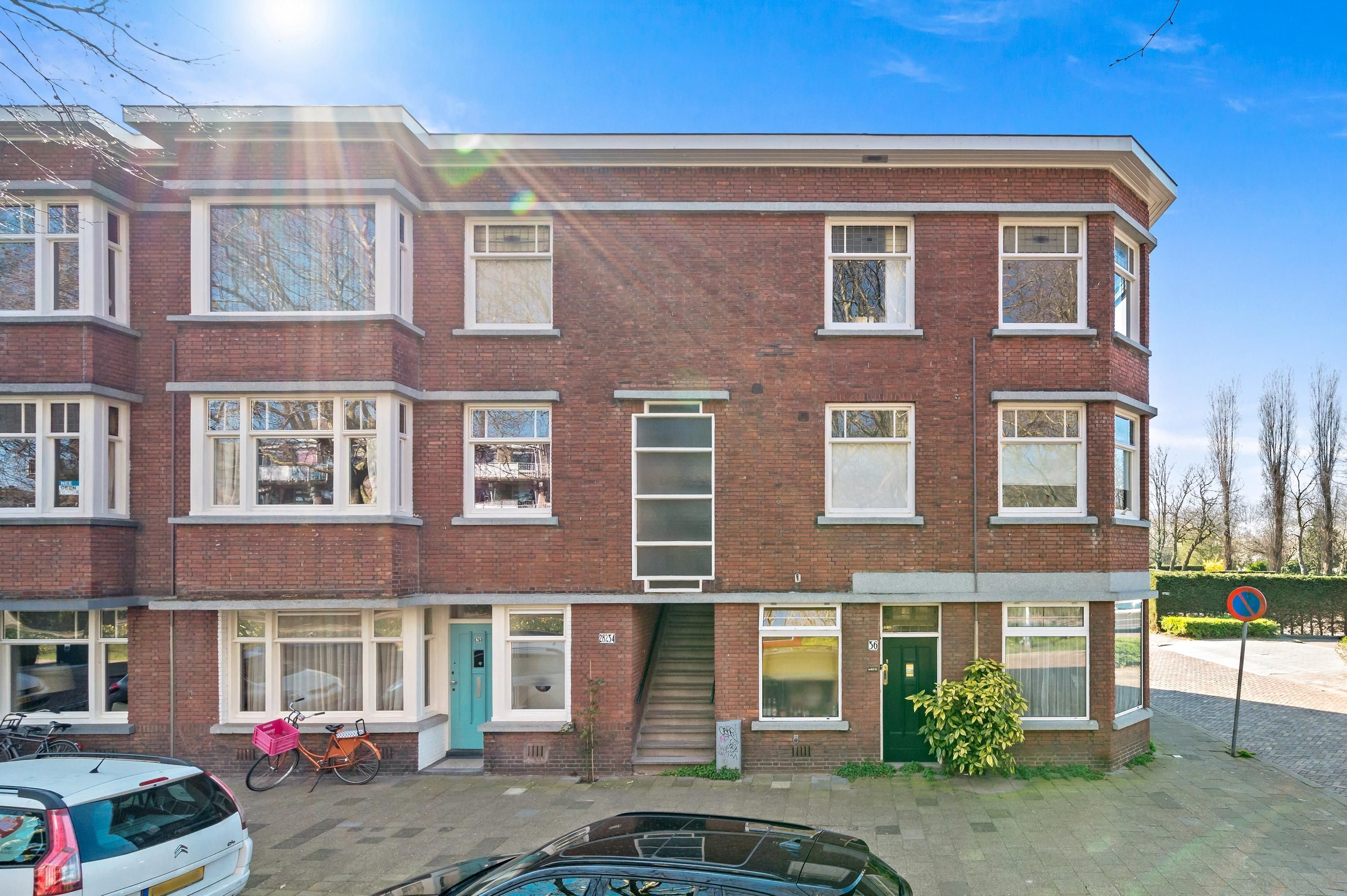 Laan van Eik en Duinen 32 Photo Blur 24