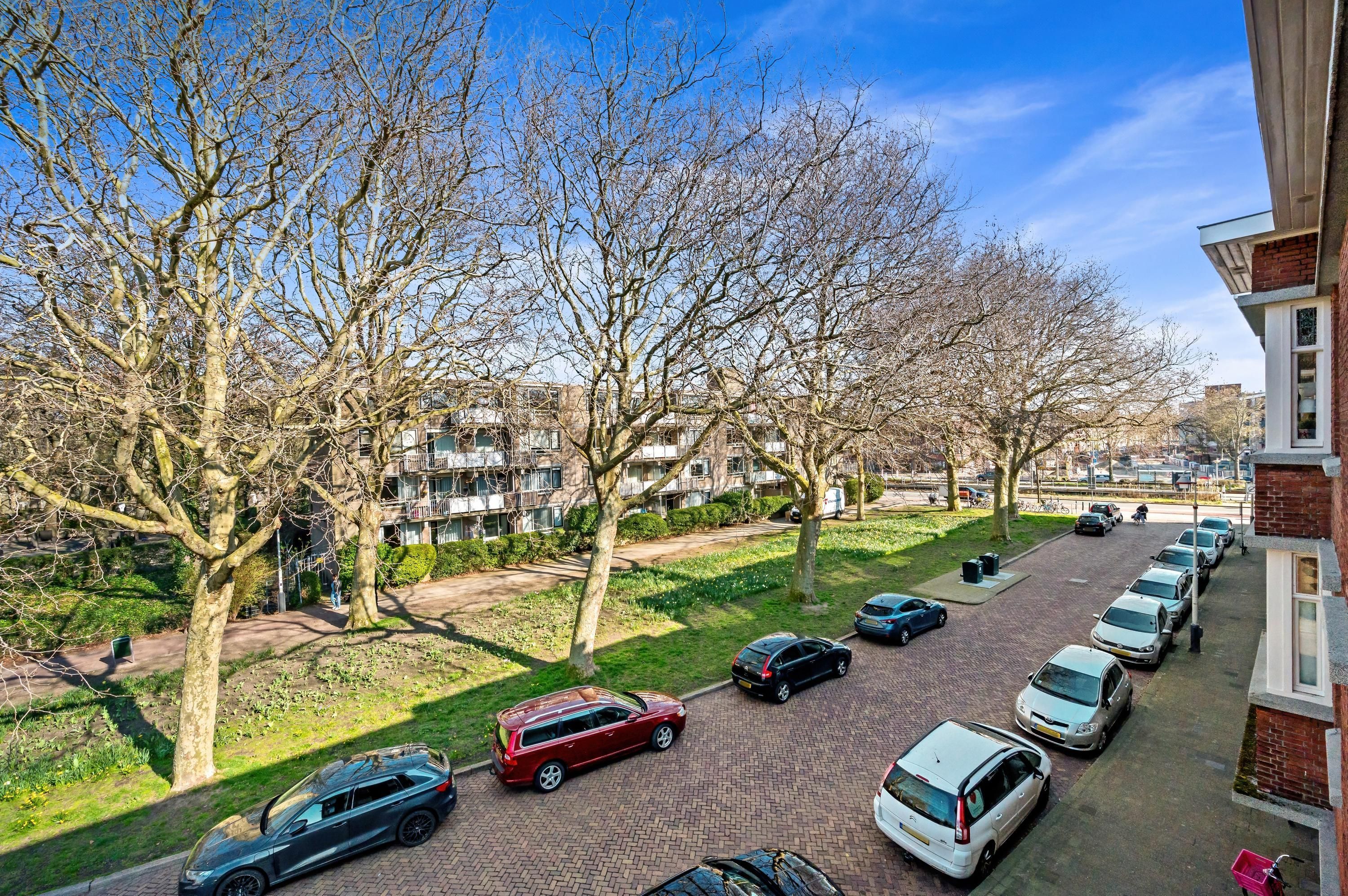 Laan van Eik en Duinen 32 Photo Blur 28