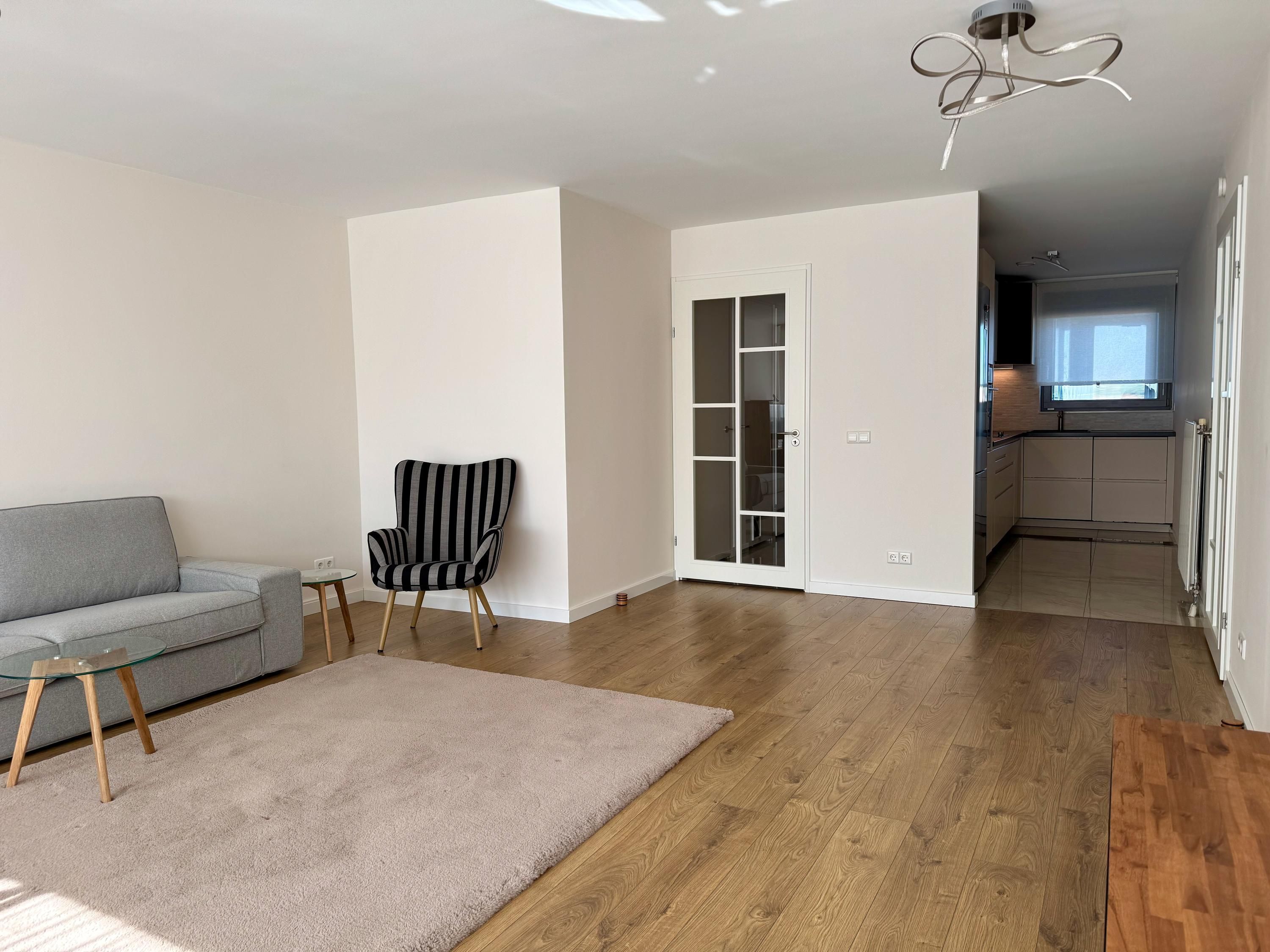 Cornelis de Wittlaan 574 Photo Blur 3