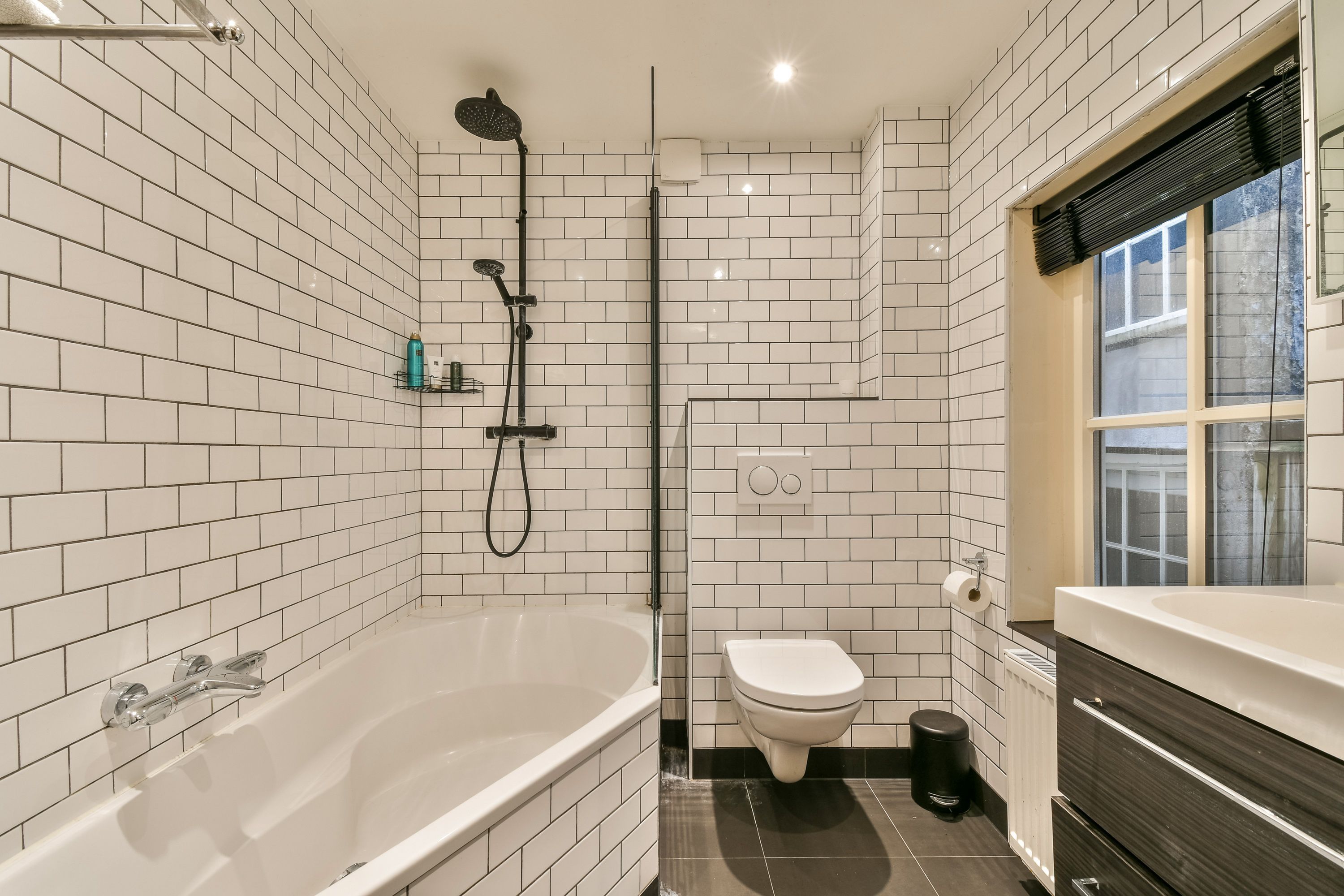 Weesperplein 17-A Photo Blur 3