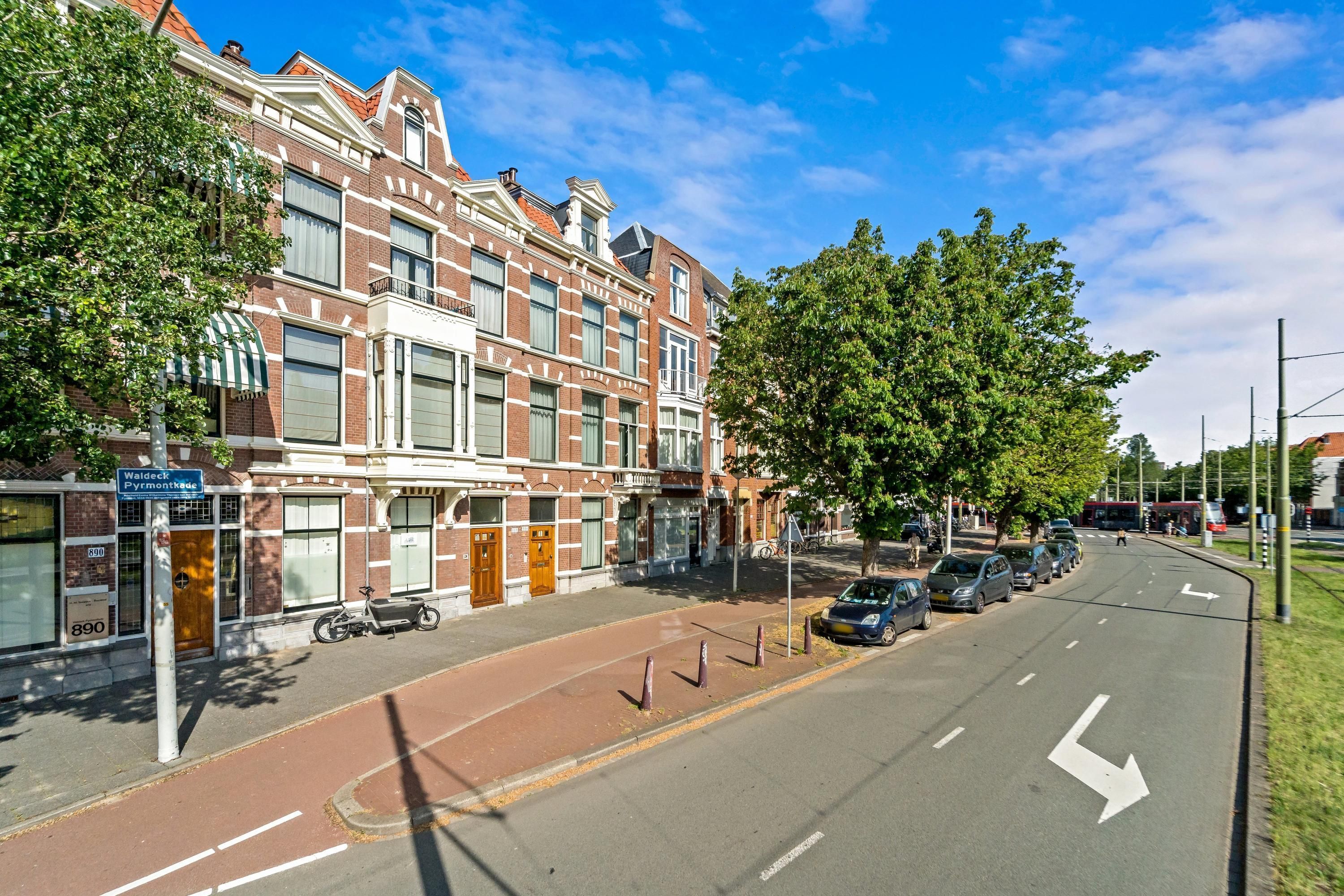 Waldeck Pyrmontkade 885 Photo Blur 34