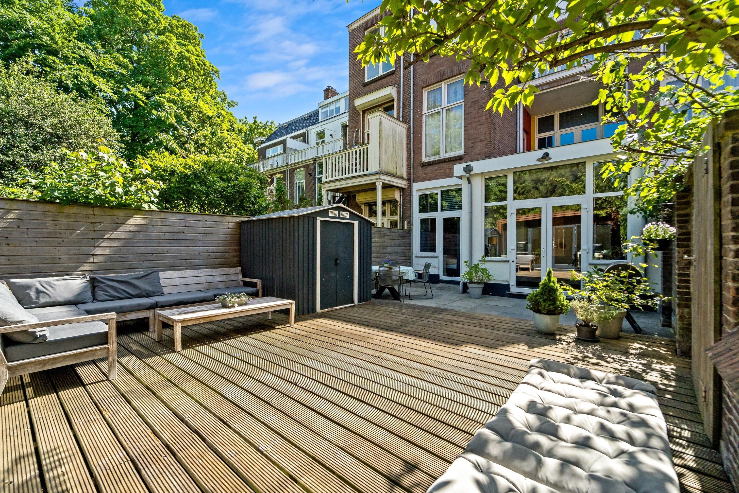 Waldeck Pyrmontkade 885 Photo Blur 12