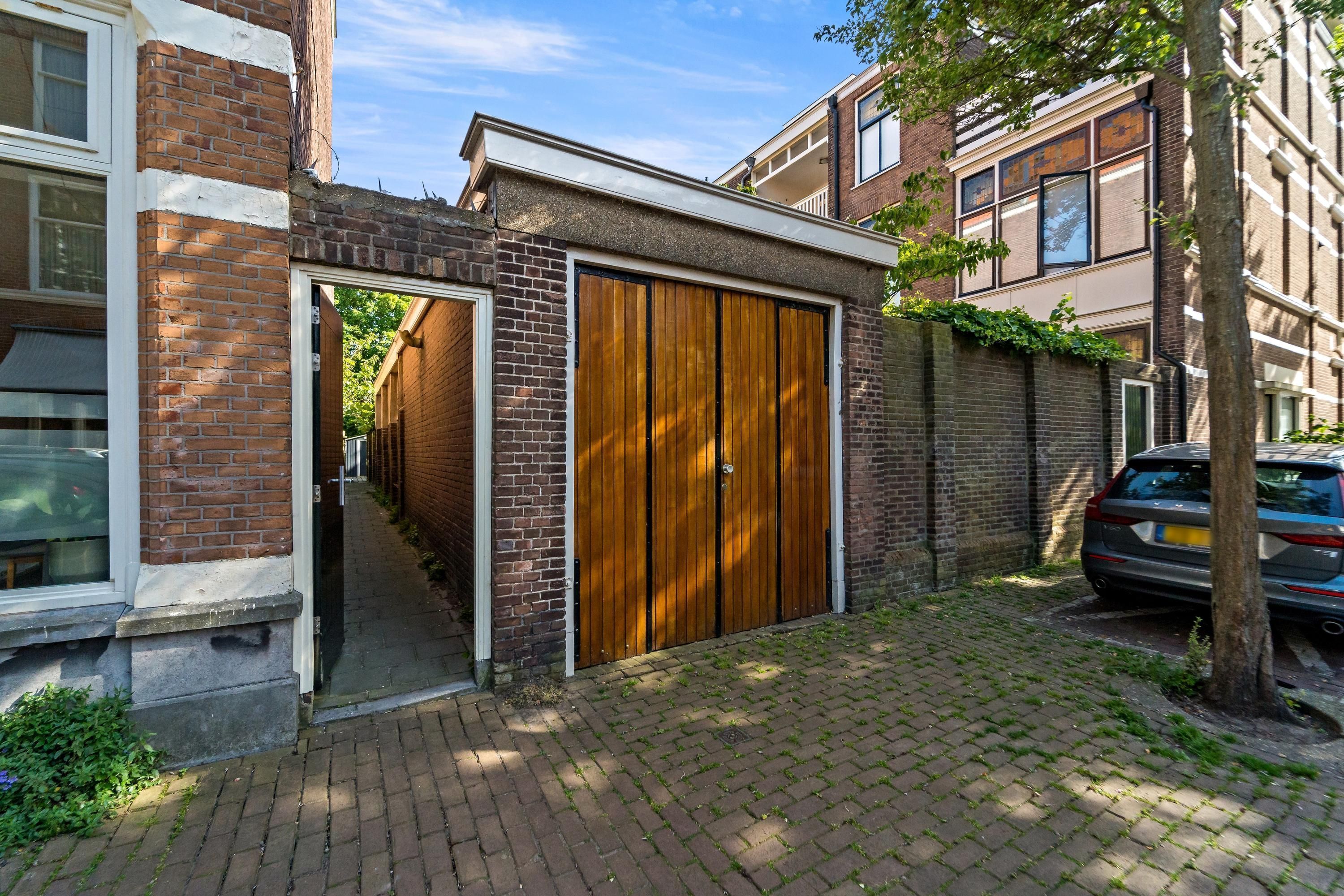 Waldeck Pyrmontkade 885 Photo Blur 21
