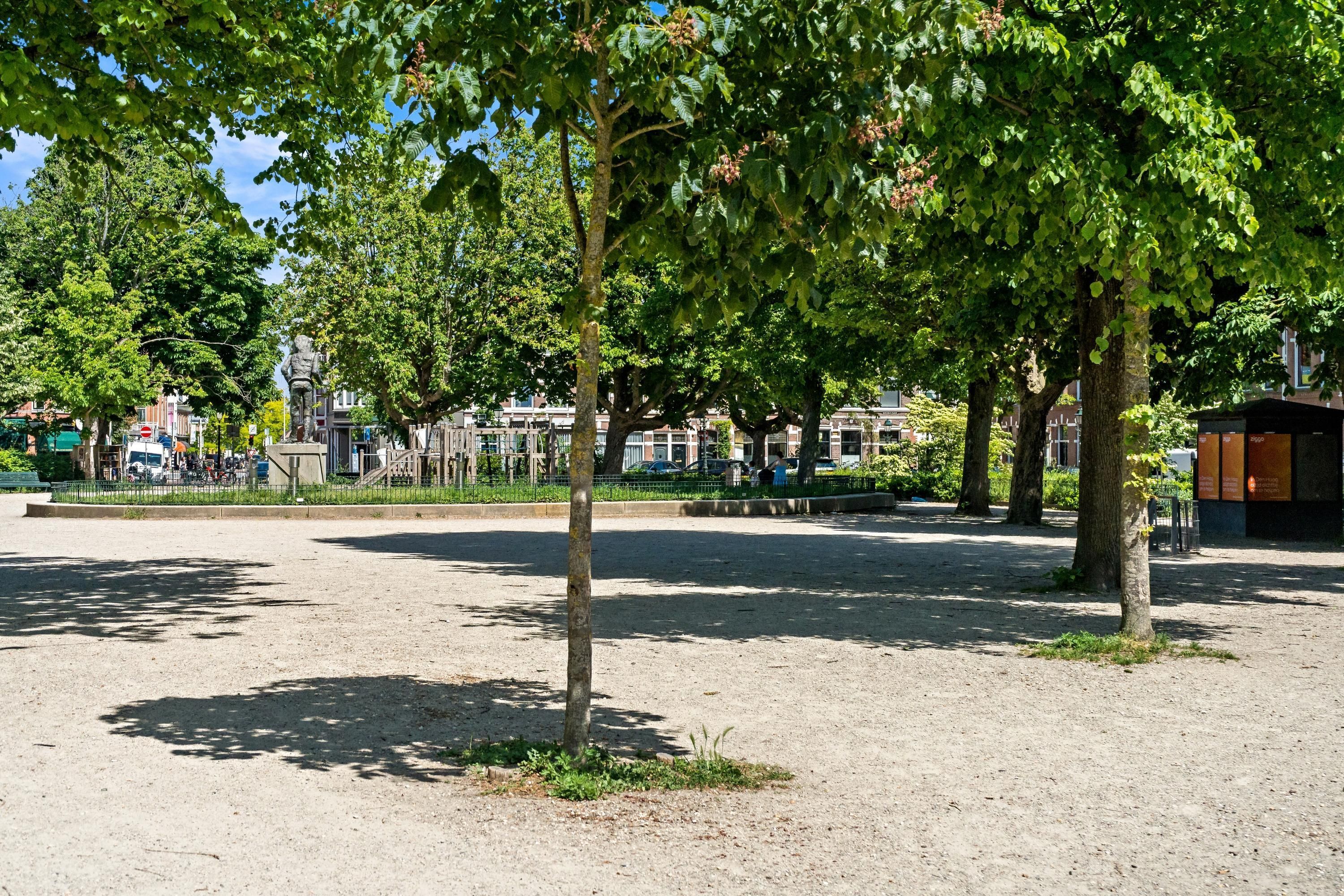 Waldeck Pyrmontkade 885 Photo Blur 38