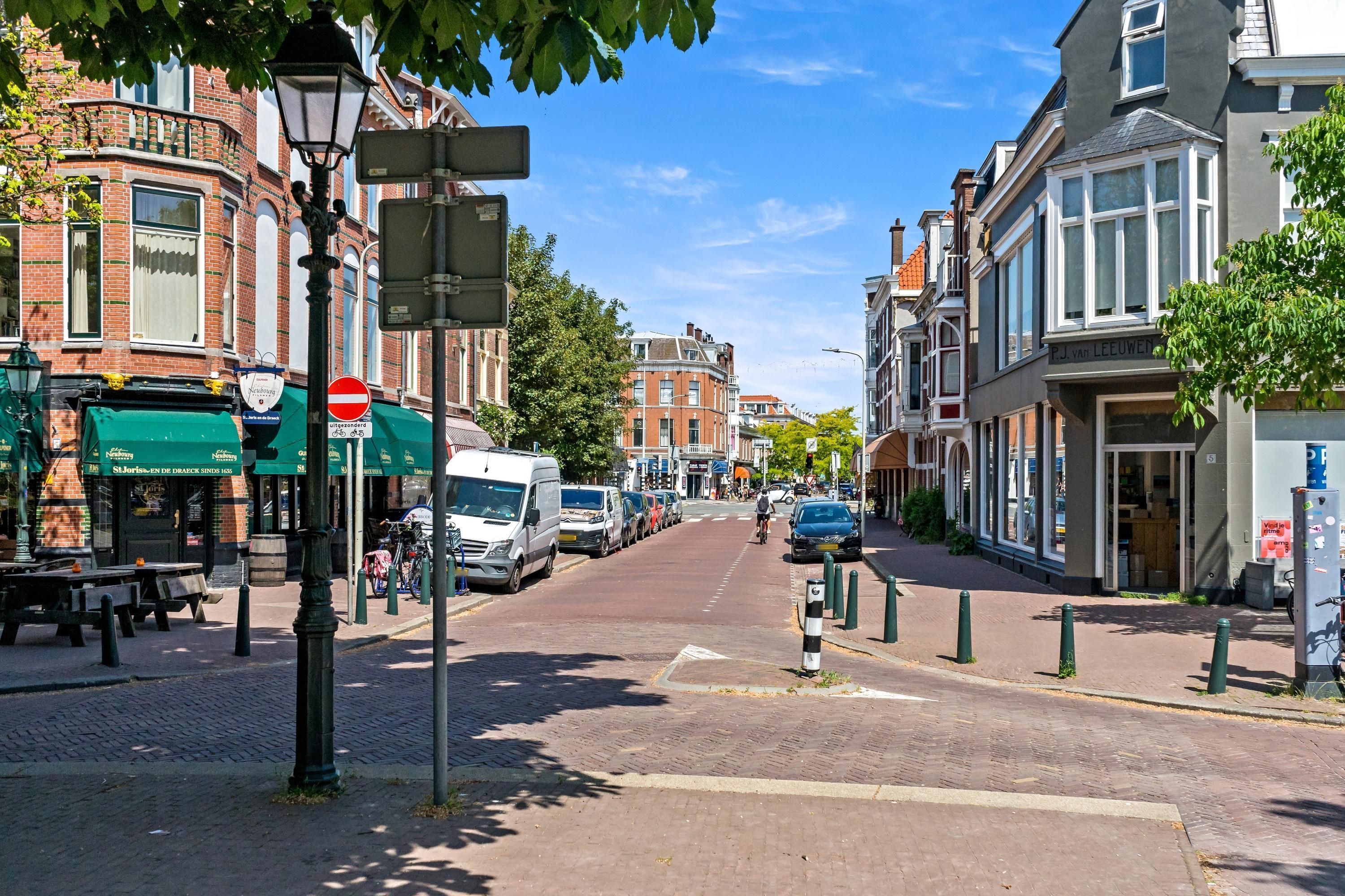Waldeck Pyrmontkade 885 Photo Blur 40