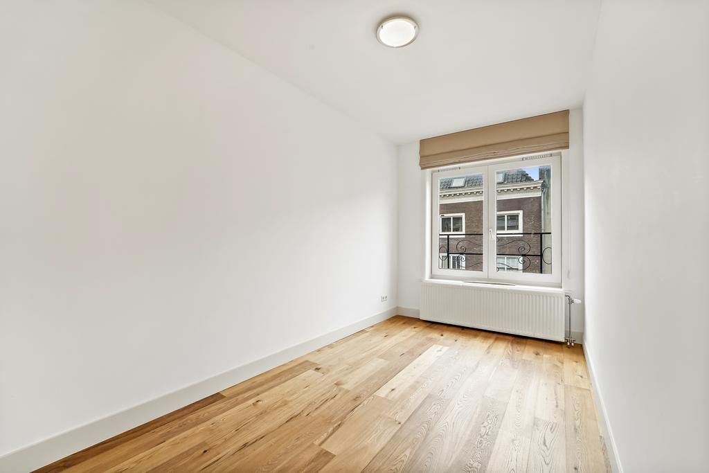 Noordeinde 89-A Photo Blur 14