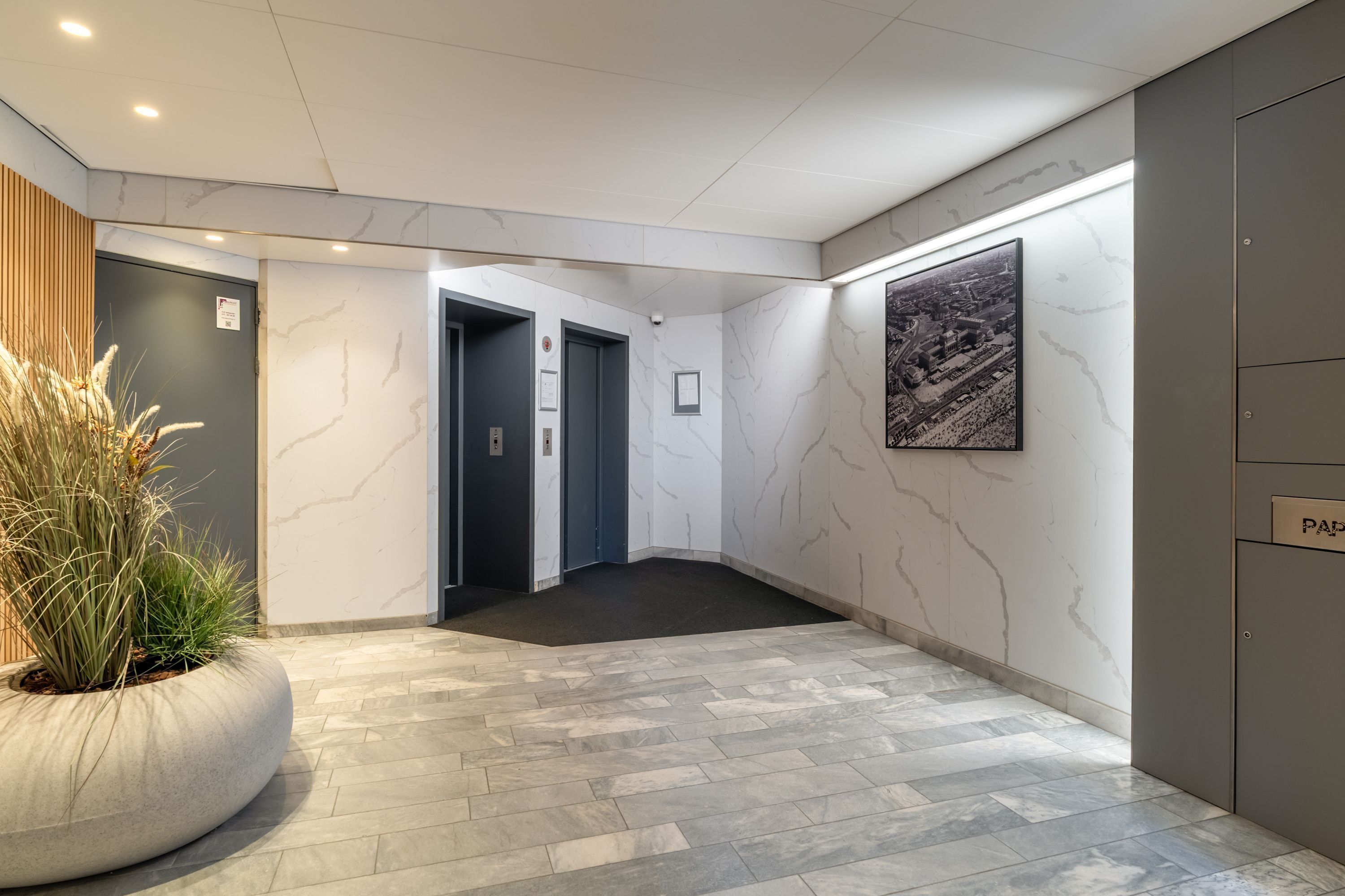 Gevers Deynootplein 176 Photo Blur 6