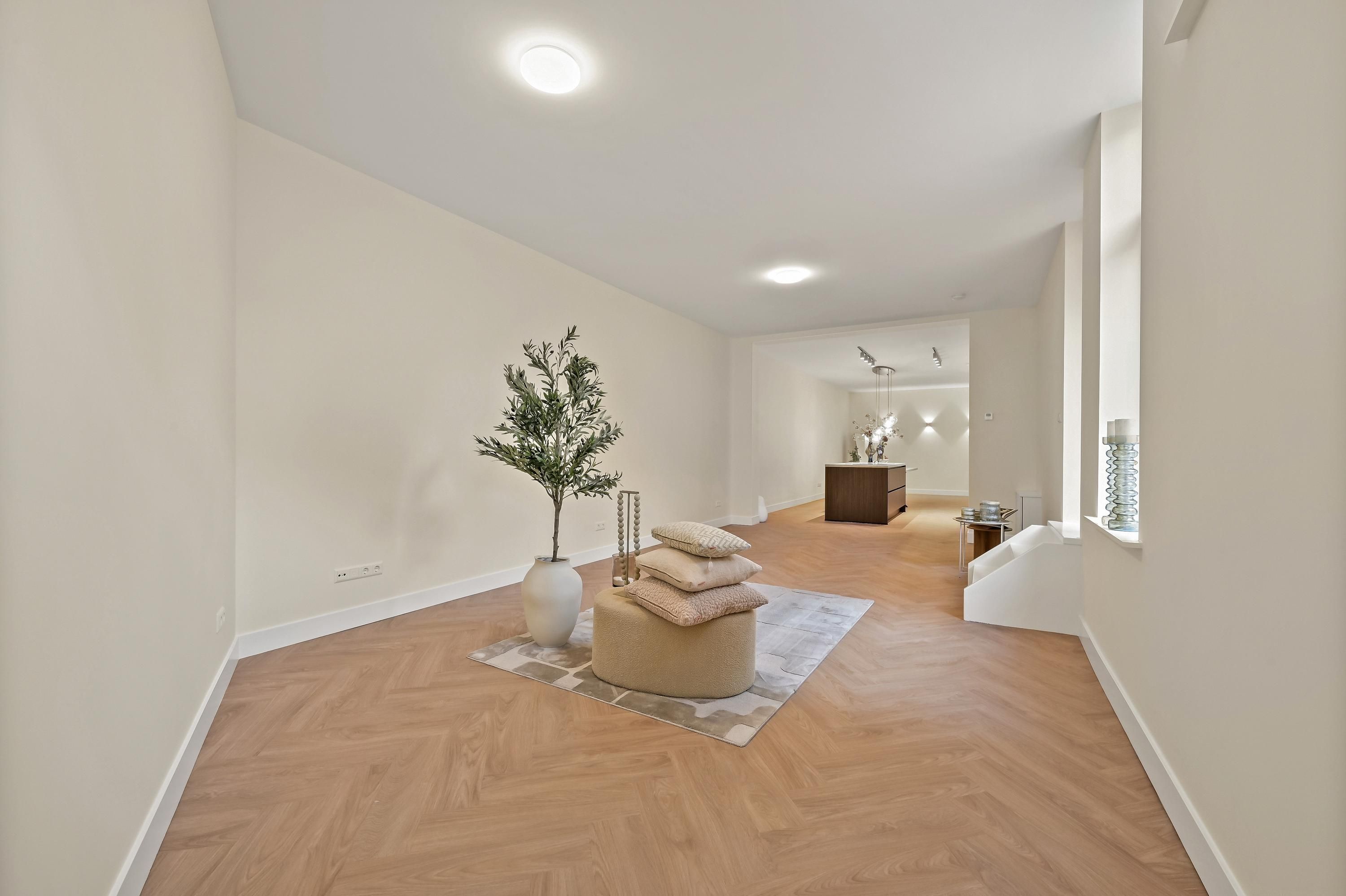Waldeck Pyrmontkade 925 Photo Blur 10