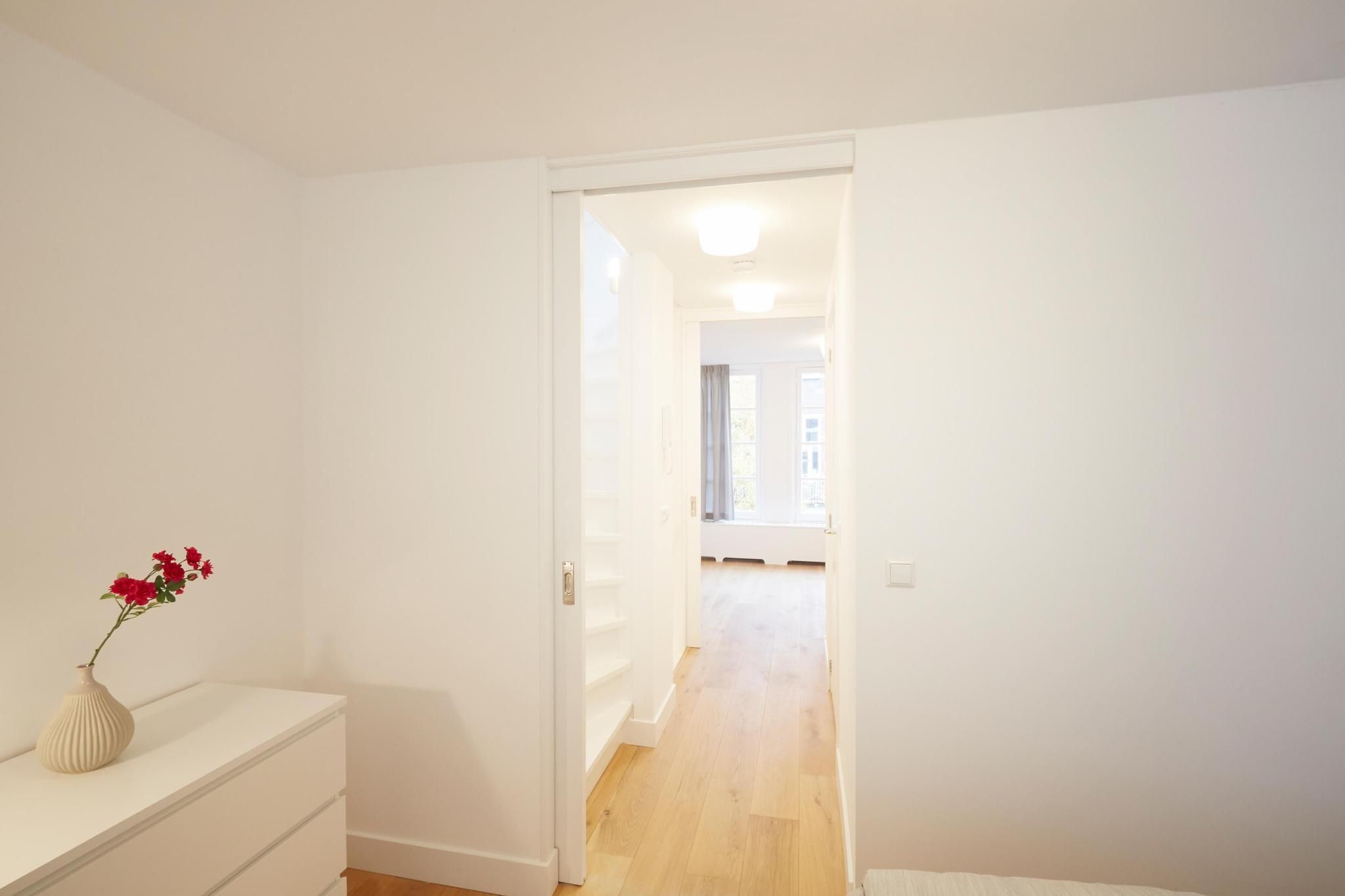 Karthuizersdwarsstraat 18-C Photo Blur 12