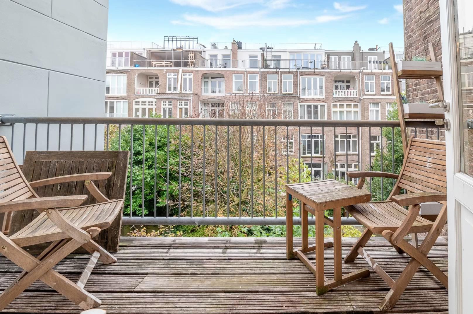 Johannes Verhulststraat 131-B Photo Blur 6