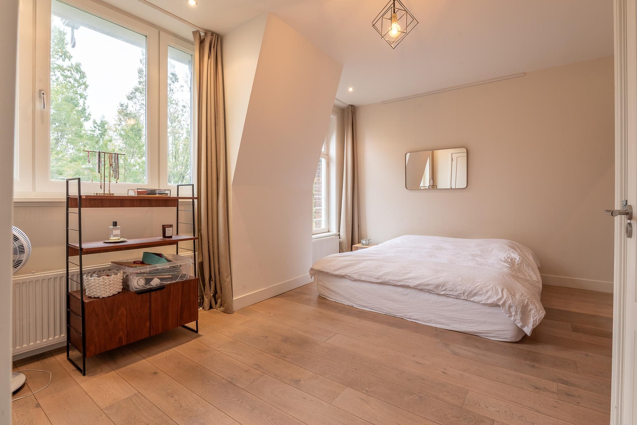 Johannes Verhulststraat 131-B Photo Blur 16