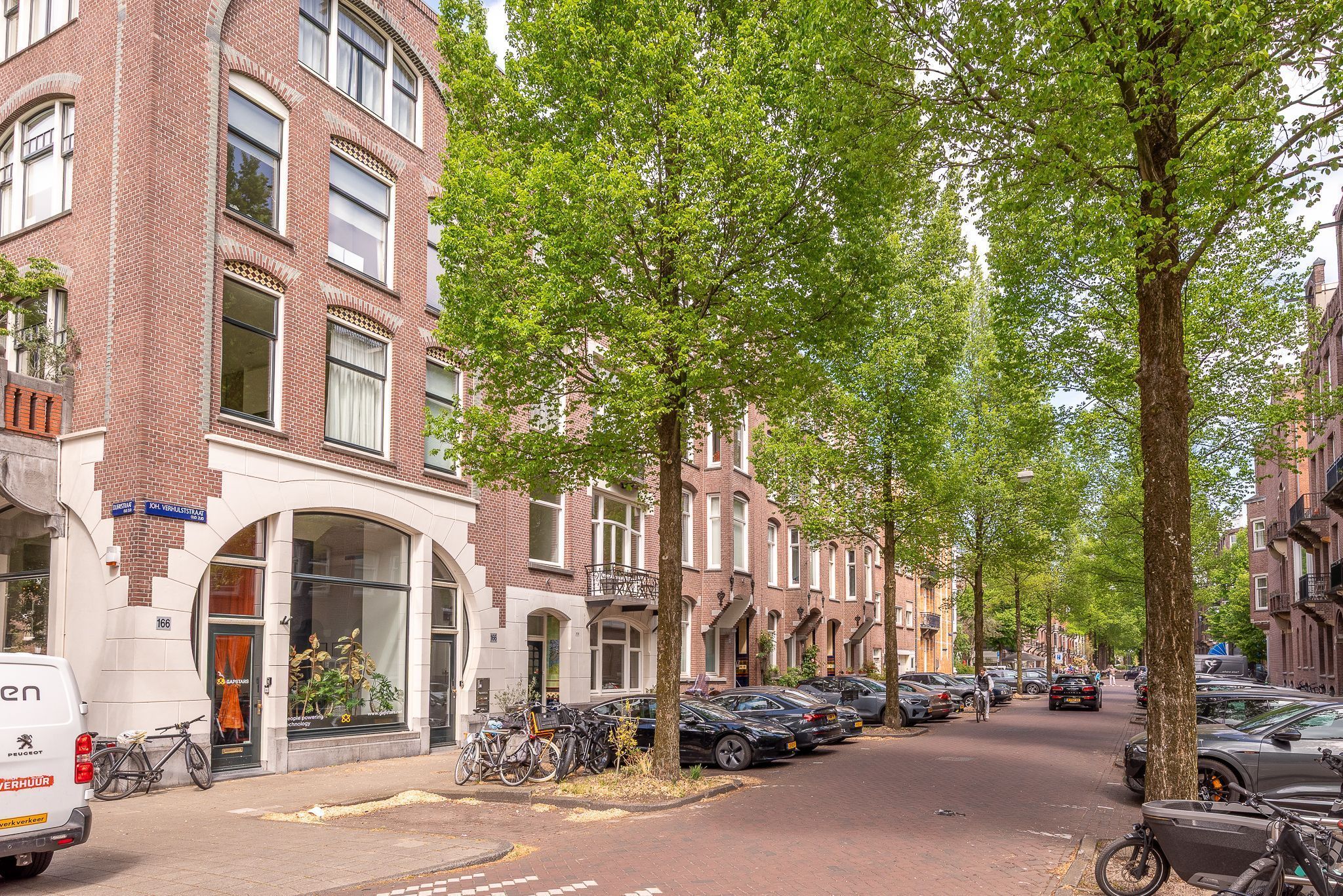 Johannes Verhulststraat 164-H Photo Blur 41