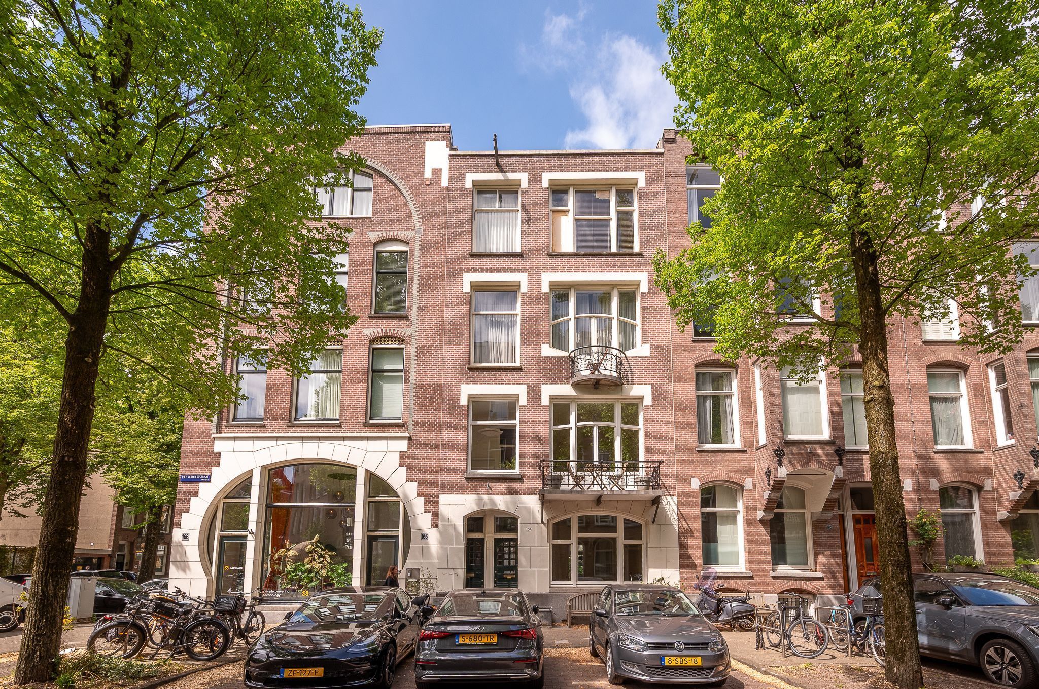 Johannes Verhulststraat 164-H Photo Blur 45