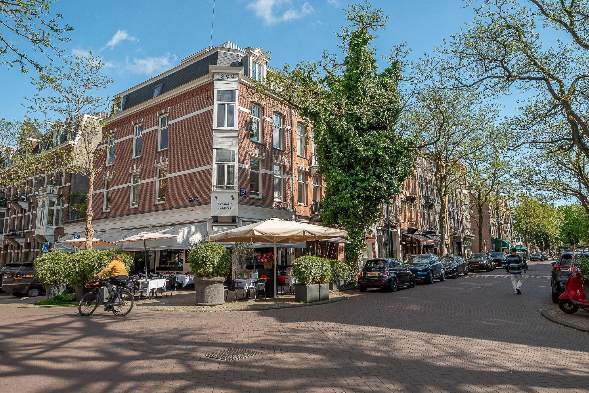 Johannes Verhulststraat 164-H Photo Blur 52