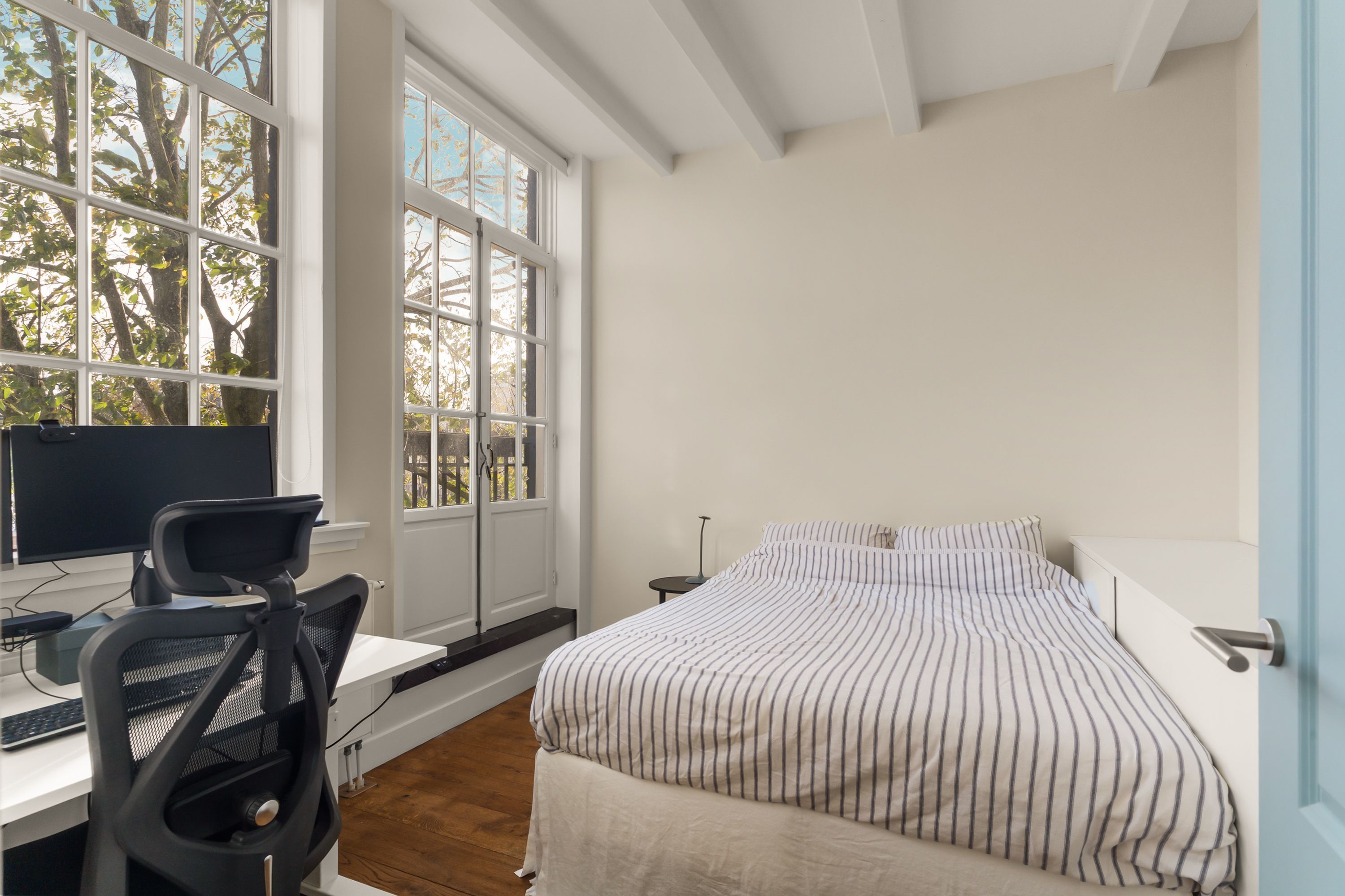 Nieuwe Achtergracht 104-G Photo Blur 23