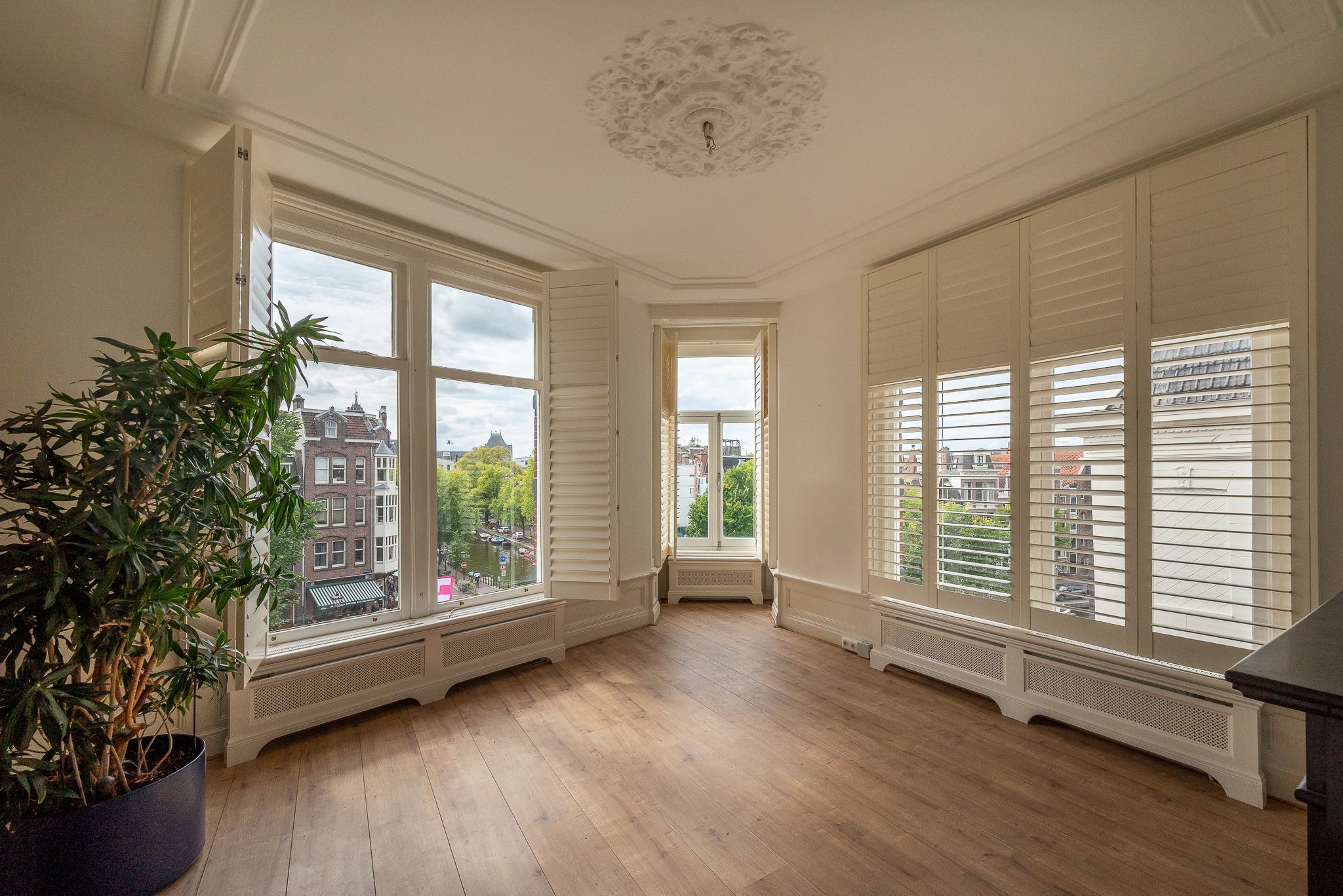 Nieuwe Spiegelstraat 67-3 Photo Blur 1