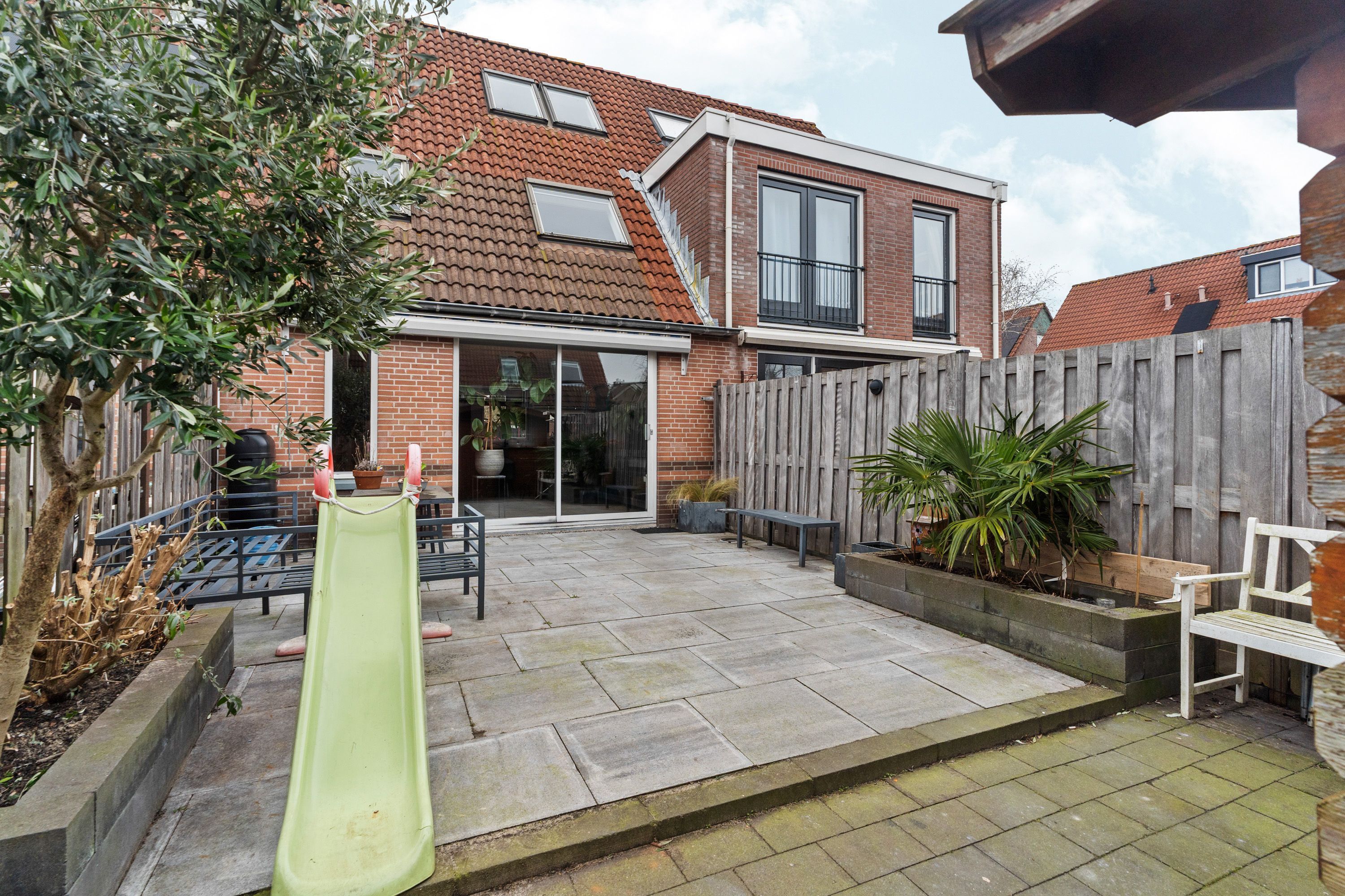 Oldebroekstraat 3 Photo Blur 26