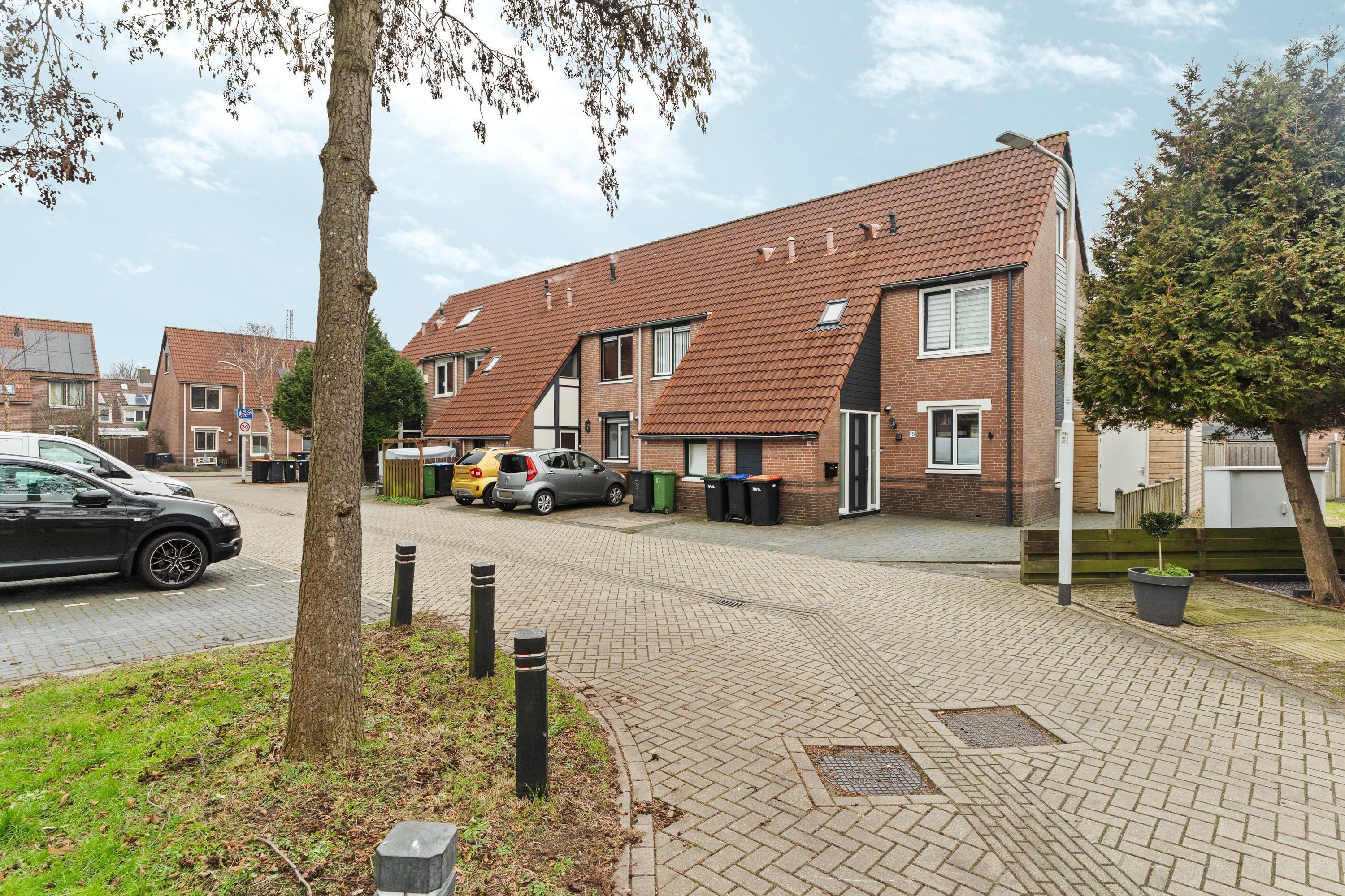 Oldebroekstraat 3 Photo Blur 30