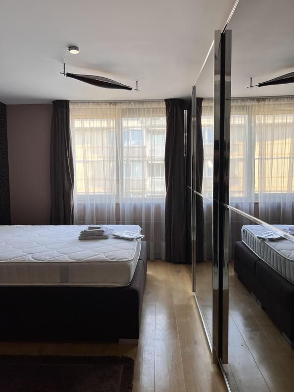 Plantage Doklaan 55 Photo Blur 7