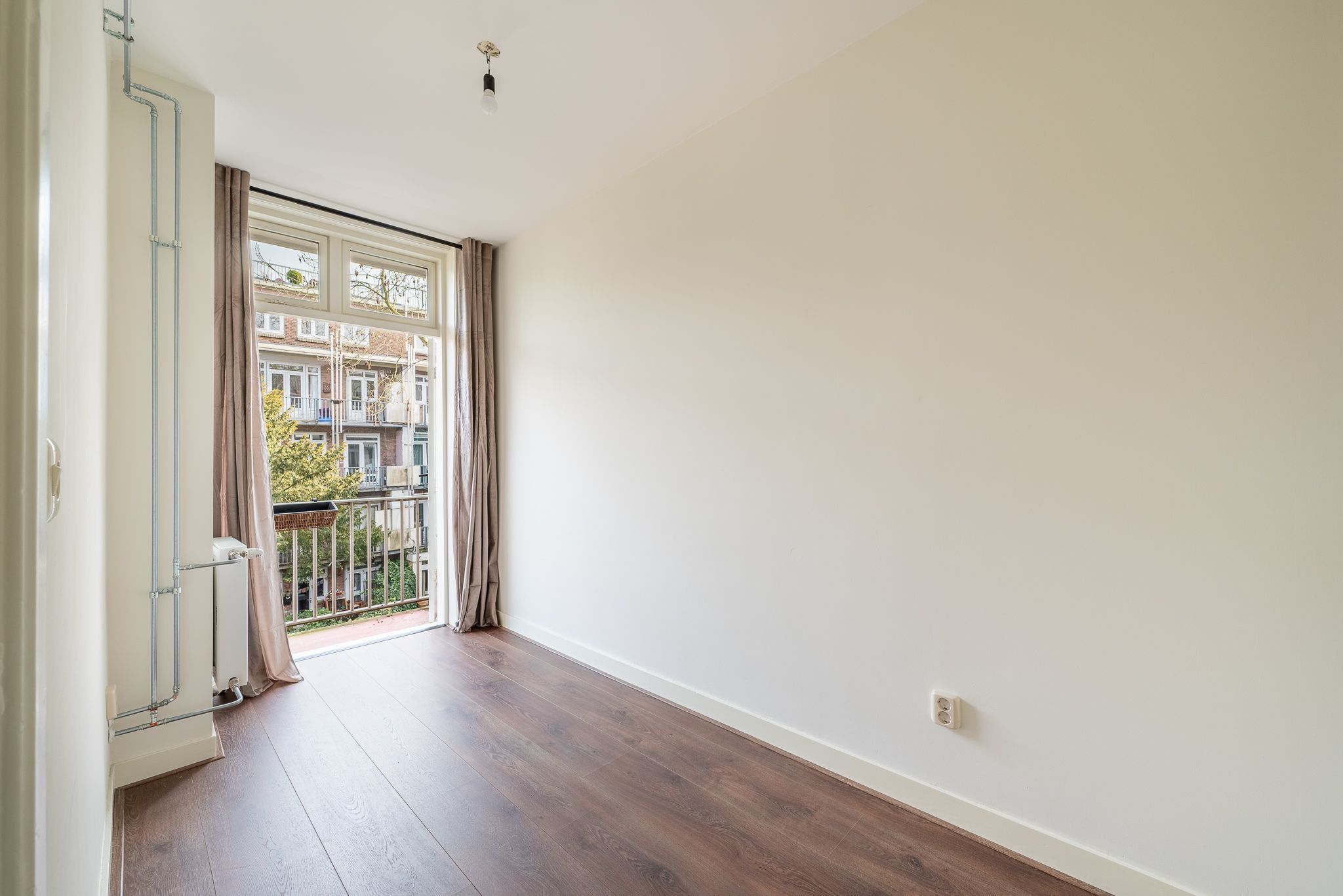 Postjeskade 195-2 Photo Blur 13