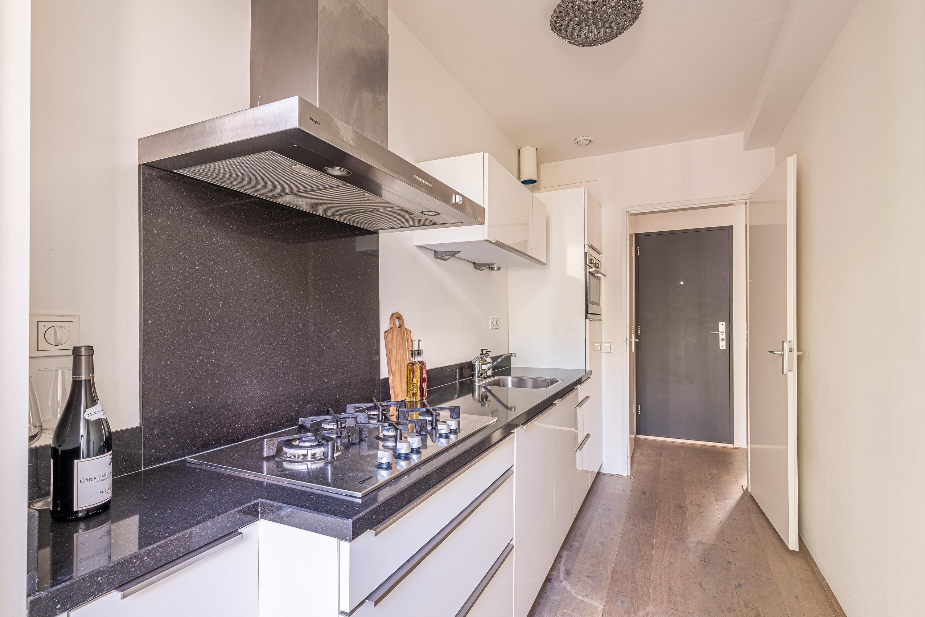 Derde Hugo de Grootstraat 14-1 Photo Blur 4