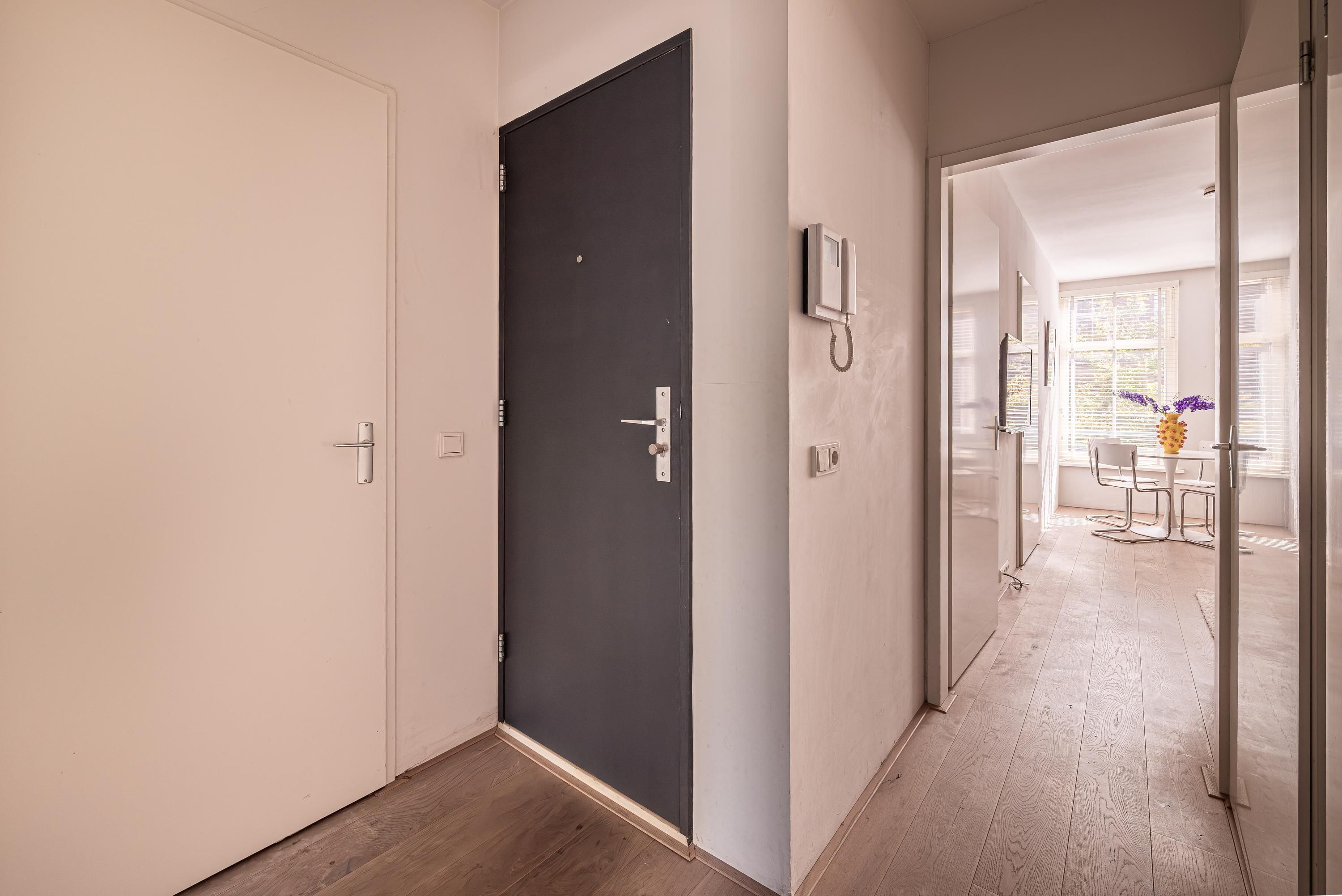 Derde Hugo de Grootstraat 14-1 Photo Blur 18