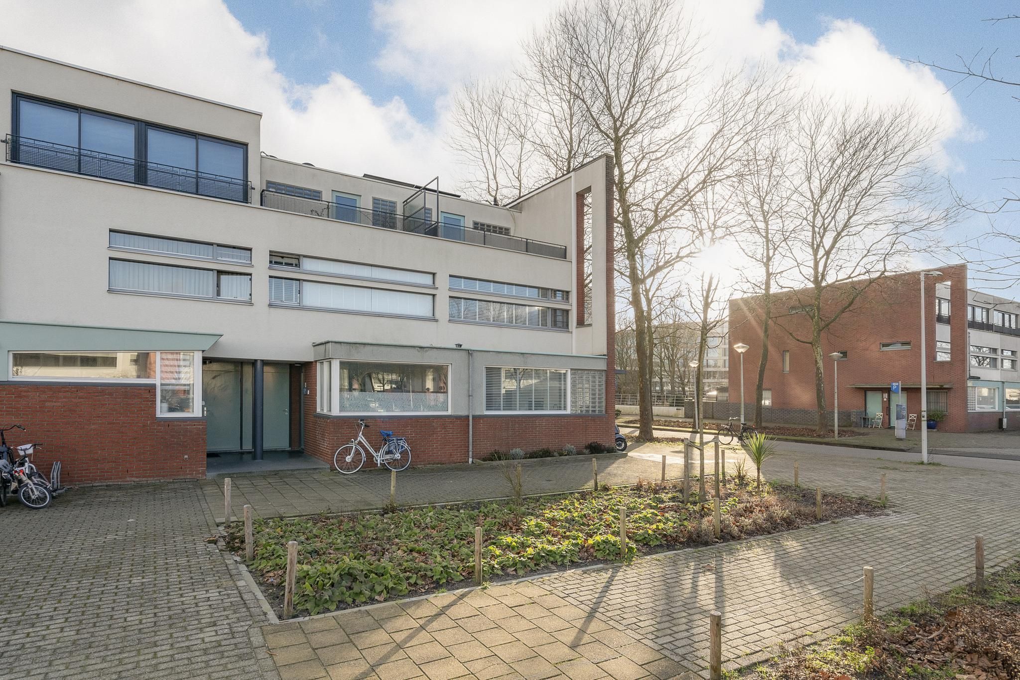 Boy Edgarstraat 2