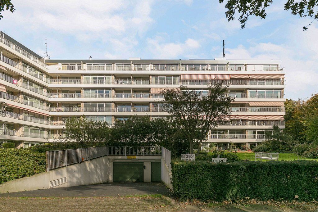 Cees Laseurlaan 111 Photo 4