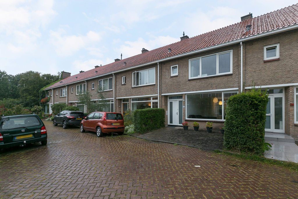 Ursulaland 37 Photo 2