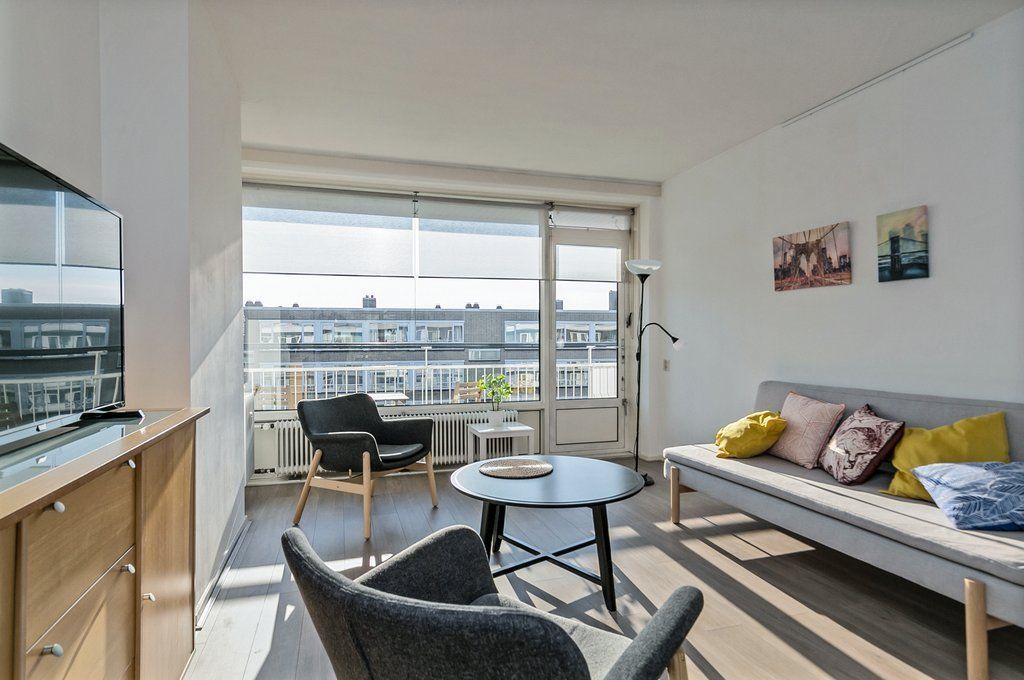 Parelmoerhorst 57 Photo 0