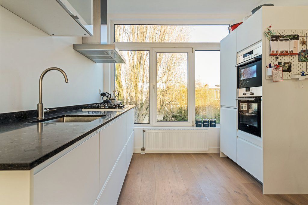 Hendrik Zwaardecroonstraat 170 Photo 1