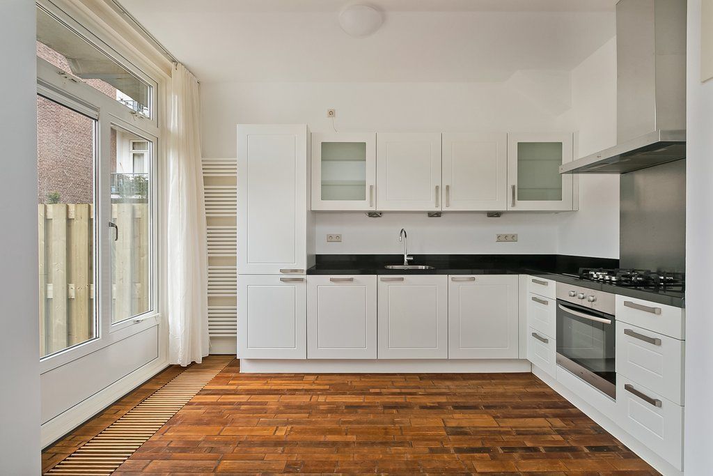 Van Reesstraat 11 Photo 1